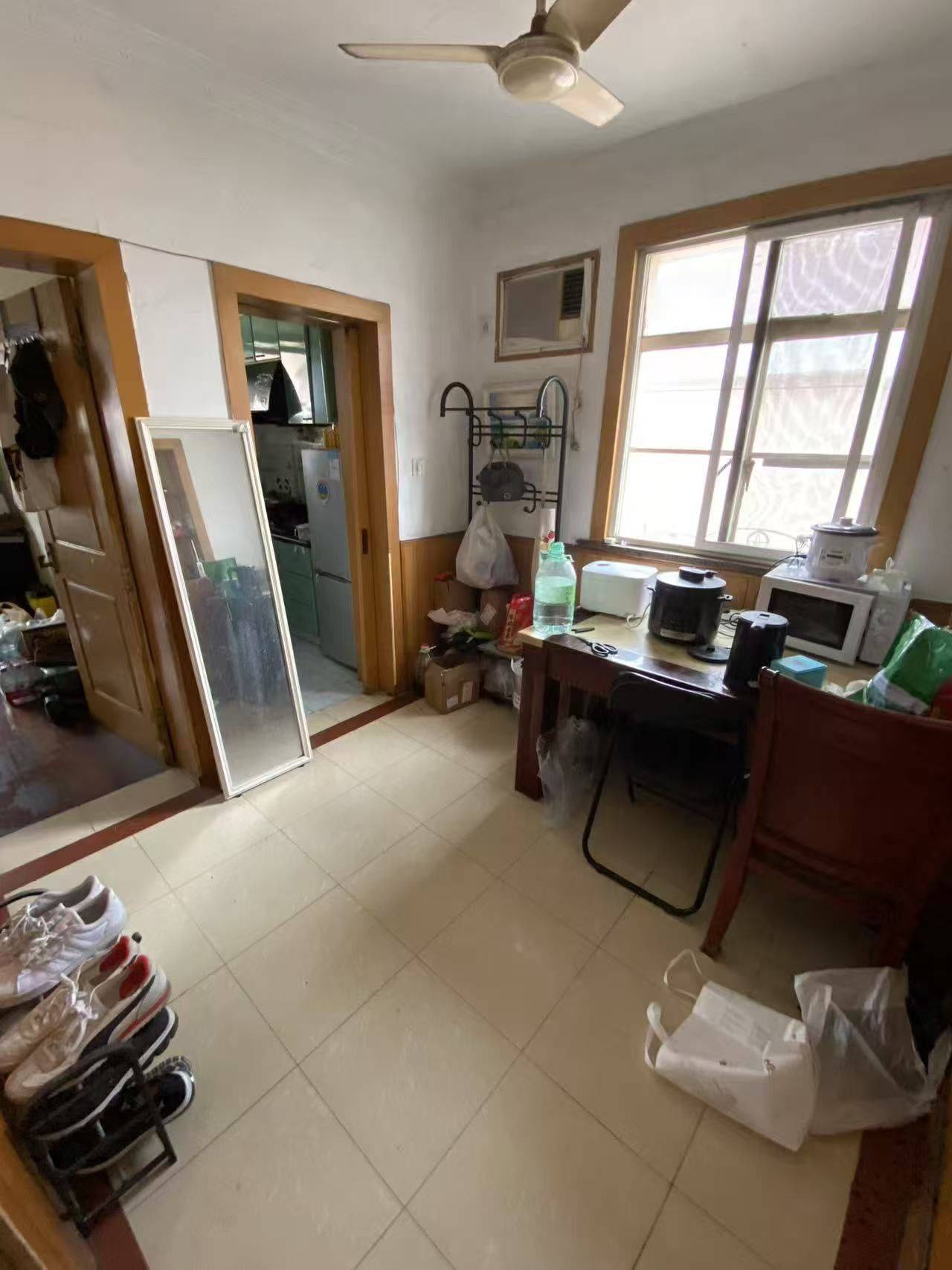 Shanghai-Pudong-Cozy Home,Clean&Comfy,No Gender Limit,Hustle & Bustle,“Friends”,Chilled,LGBTQ Friendly,Pet Friendly