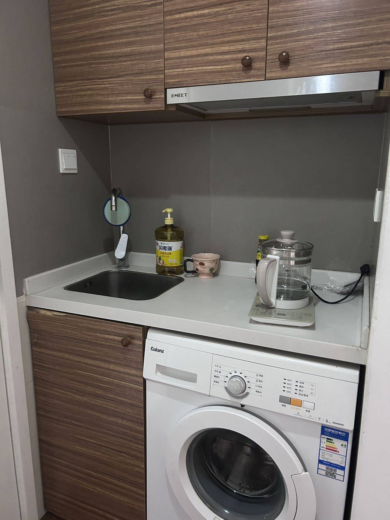 Shenzhen-Longhua-Cozy Home,Clean&Comfy,No Gender Limit,Hustle & Bustle,“Friends”,Chilled,LGBTQ Friendly,Pet Friendly