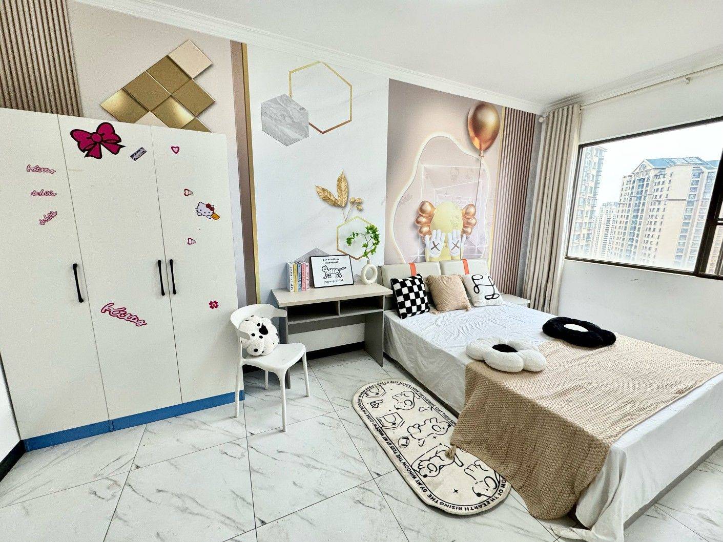 Kunming-Guandu-Cozy Home,No Gender Limit,Hustle & Bustle,“Friends”,Chilled