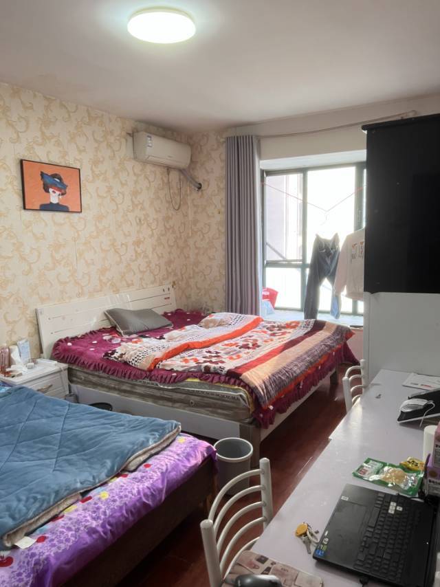 Cozy Home-Clean&Comfy-No Gender Limit