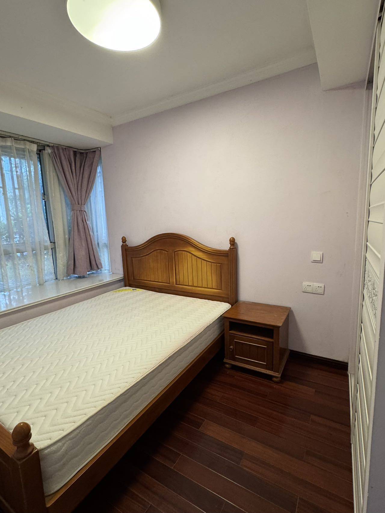 Shanghai-Pudong-Clean&Comfy,Chilled