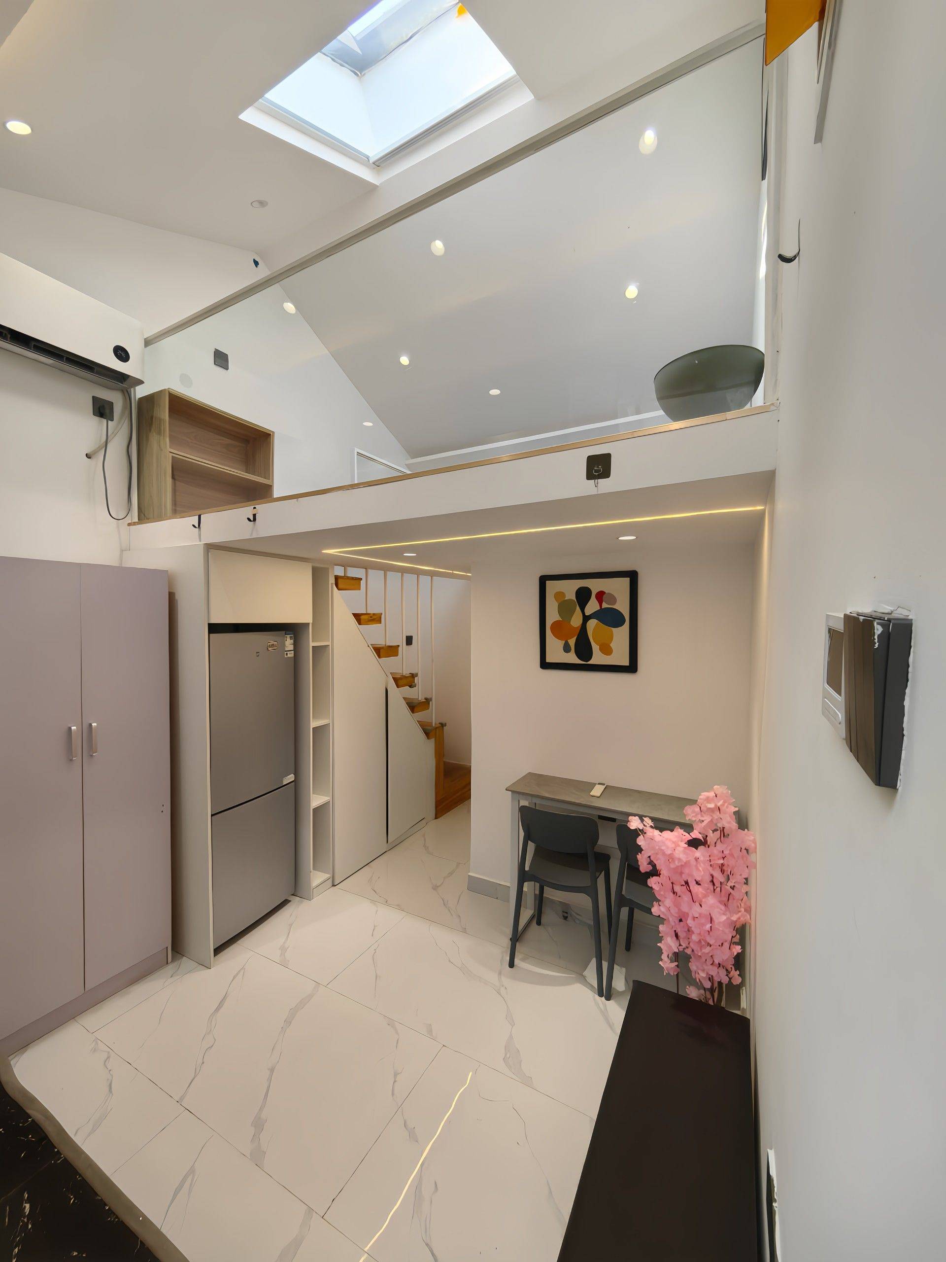 Beijing-Dongcheng-Cozy Home,Clean&Comfy,No Gender Limit,Hustle & Bustle,“Friends”,Chilled,LGBTQ Friendly,Pet Friendly