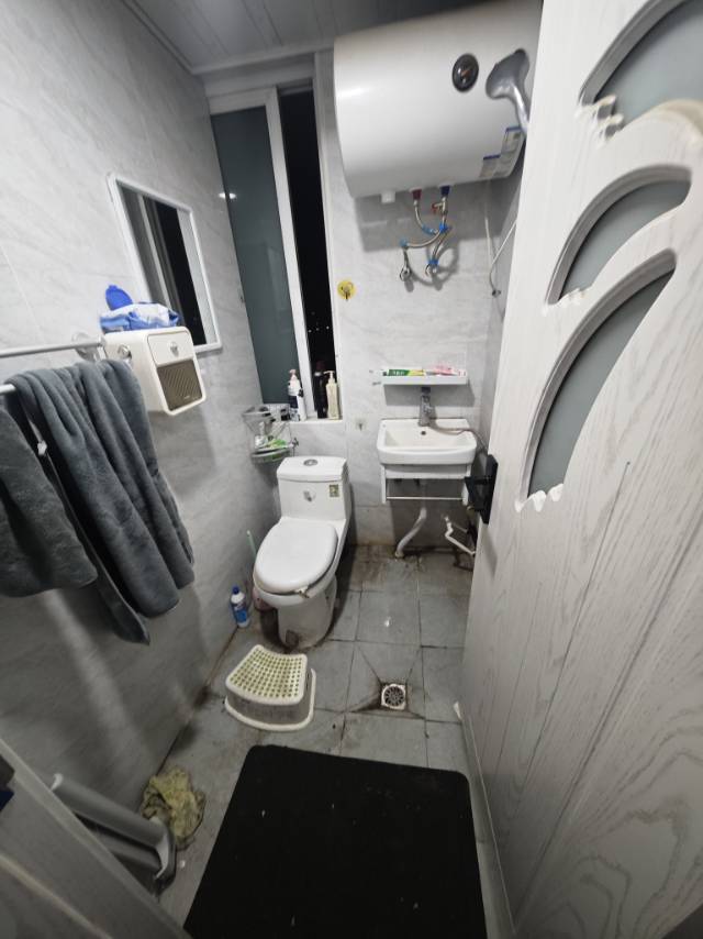 Shanghai-Baoshan-Cozy Home,Clean&Comfy,No Gender Limit