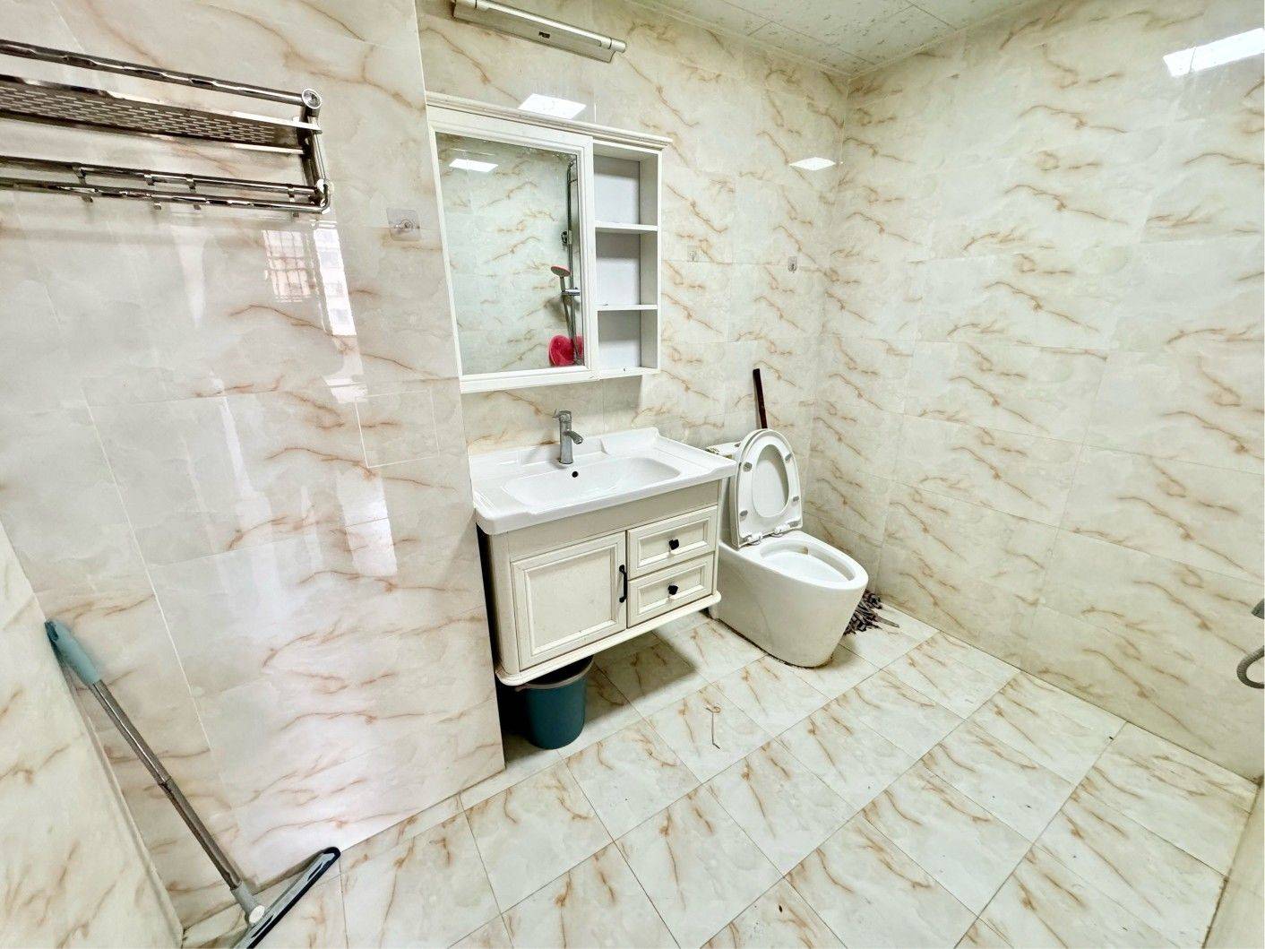 Kunming-Guandu-Cozy Home,No Gender Limit,Hustle & Bustle,“Friends”,Chilled