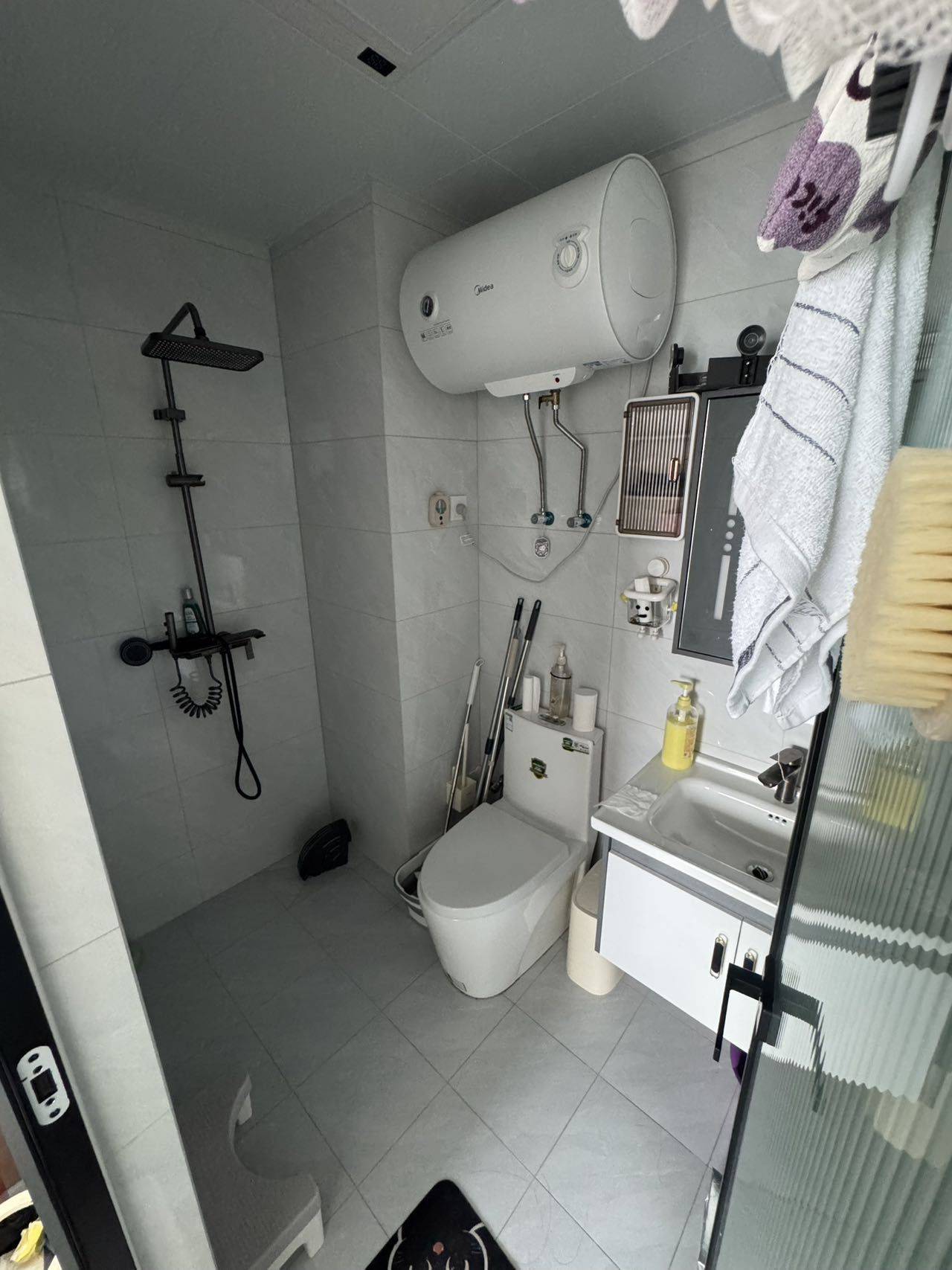 Zhengzhou-Erqi-Clean&Comfy,No Gender Limit,Pet Friendly