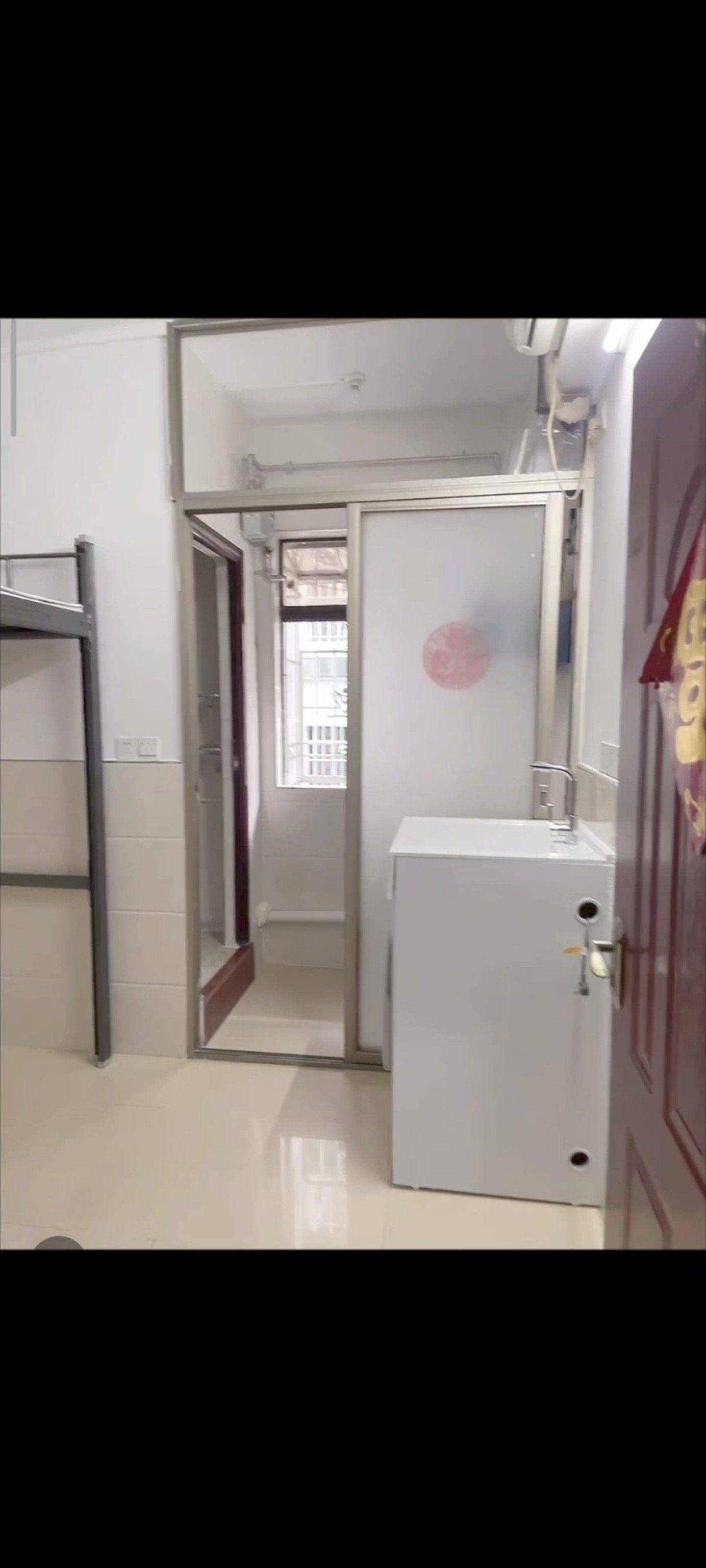 Shenzhen-BaoAn-Cozy Home,No Gender Limit,Hustle & Bustle