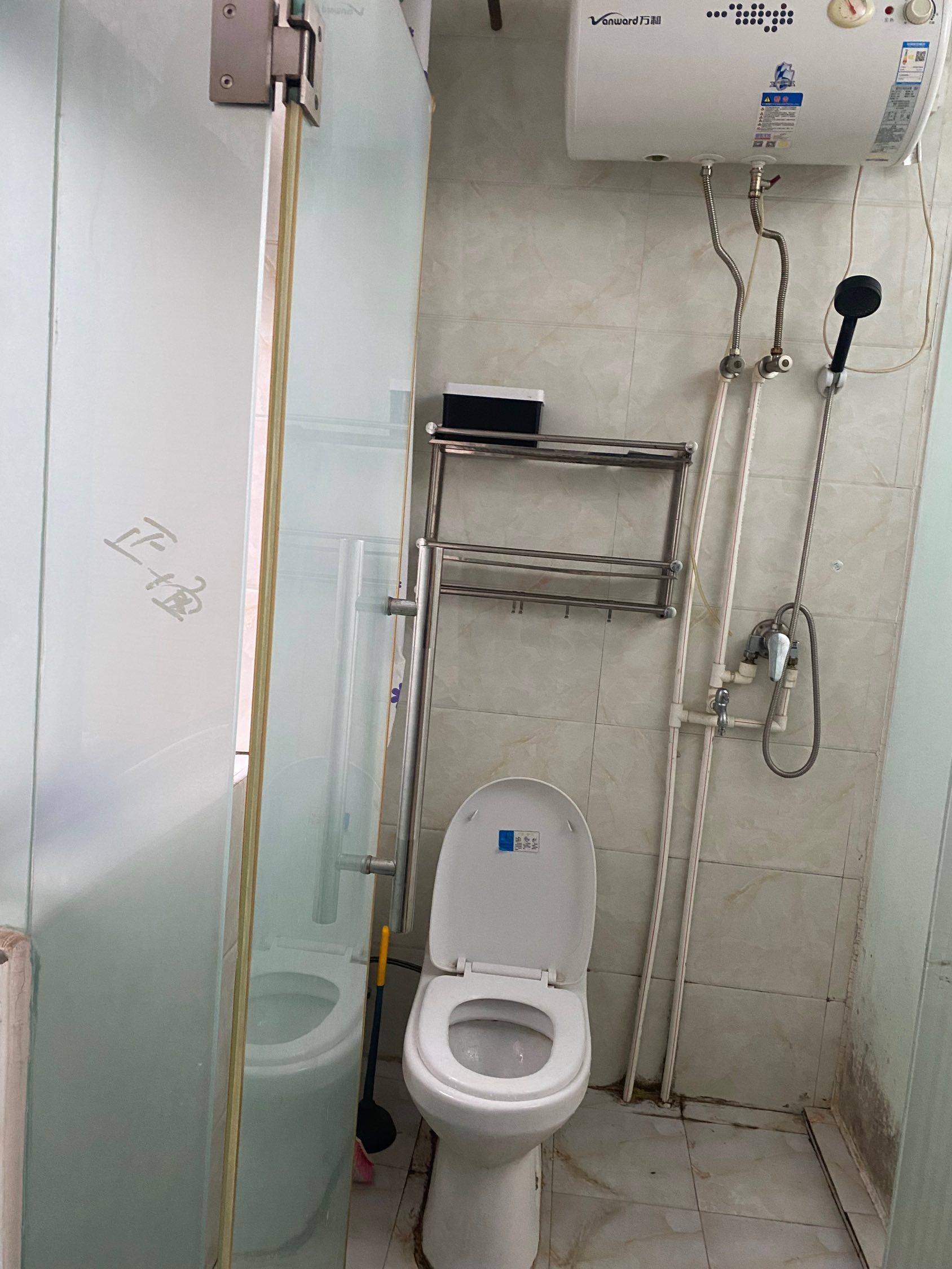 Zhengzhou-Jinshui-Cozy Home,Clean&Comfy,No Gender Limit,Hustle & Bustle,“Friends”,Chilled