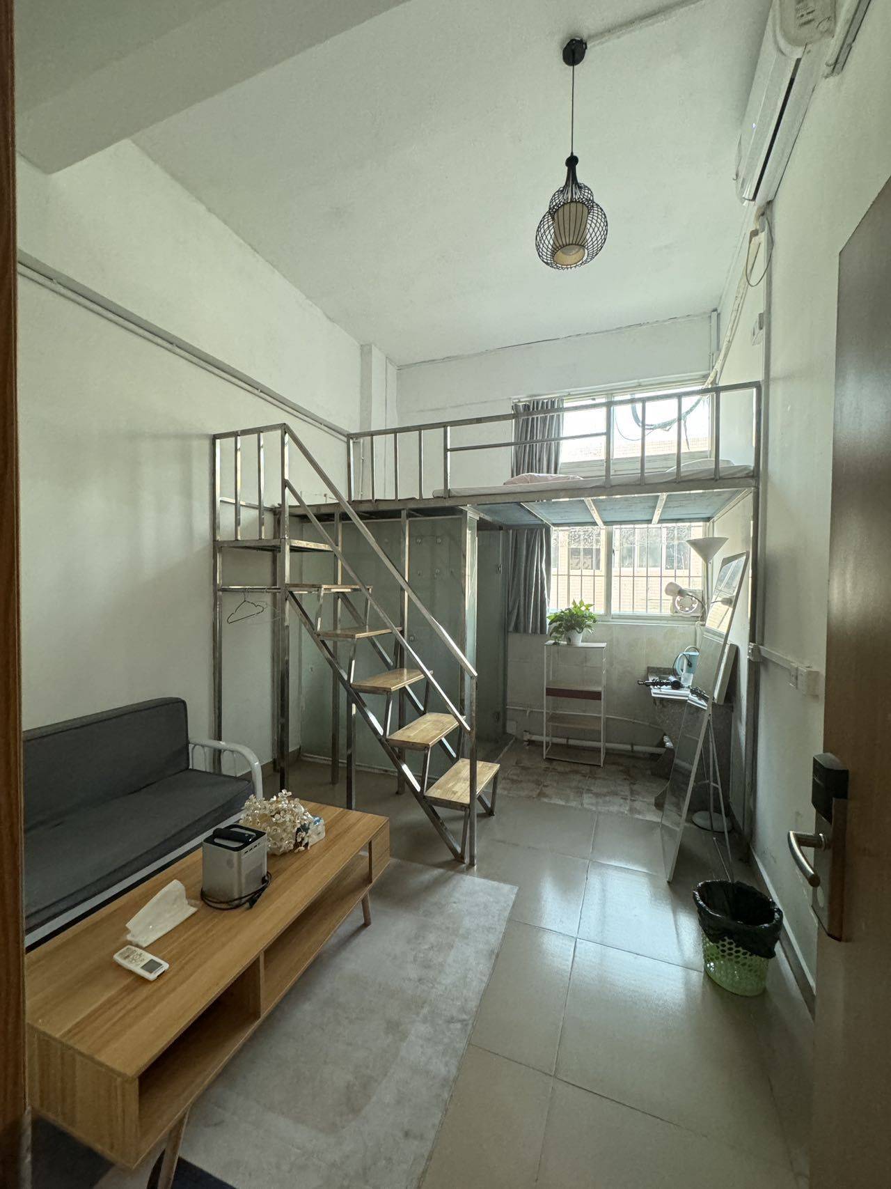 Shenzhen-Nanshan-Cozy Home,Clean&Comfy,No Gender Limit,Hustle & Bustle,“Friends”,Chilled,Pet Friendly