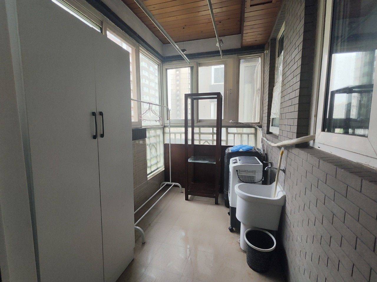 Xi'An-Yanta-延平门地铁口,厨房➕大阳台,市政供暖