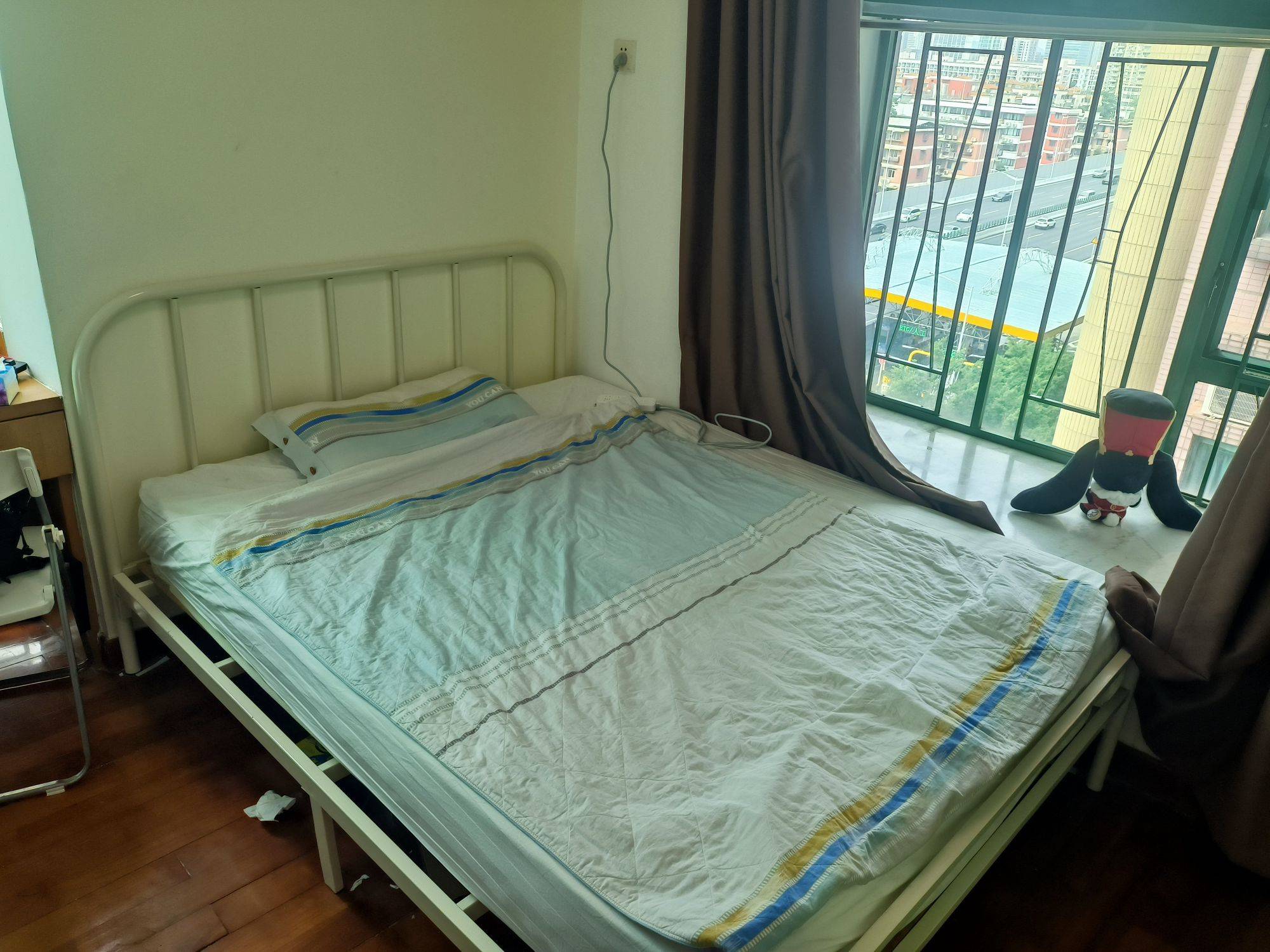 Guangzhou-Tianhe-配套齐全,生活方便,上班通勤,电梯房,Cozy Home,Clean&Comfy,No Gender Limit,Hustle & Bustle,“Friends”,Chilled