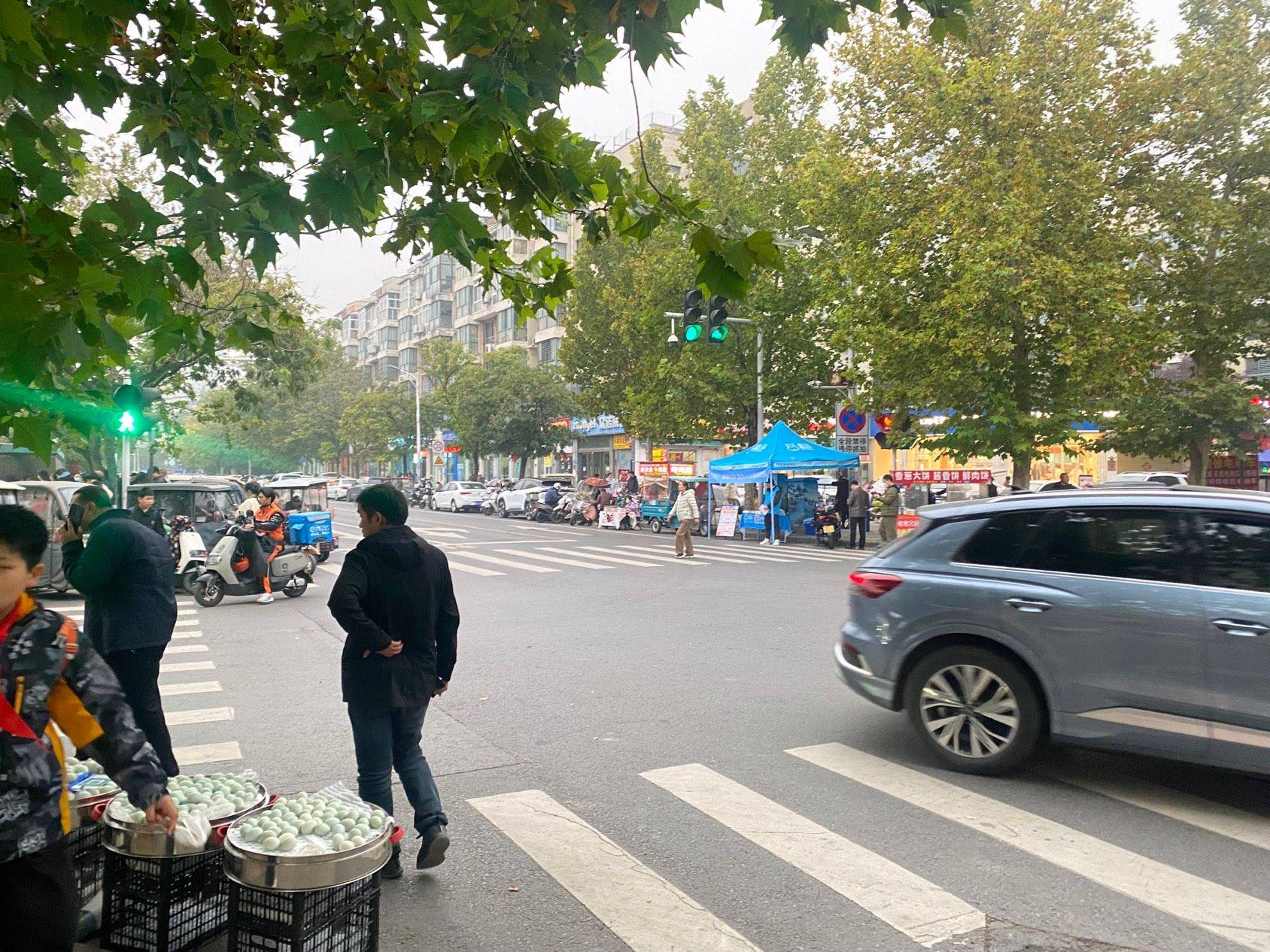 Zhengzhou-Jinshui-Cozy Home,Clean&Comfy,No Gender Limit,Hustle & Bustle,“Friends”,Chilled