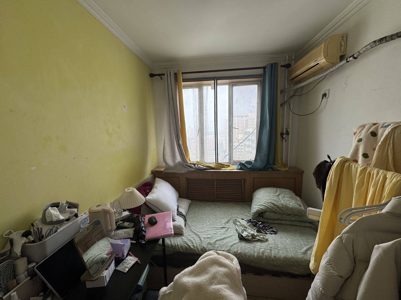 Beijing-Fengtai-Hustle & Bustle