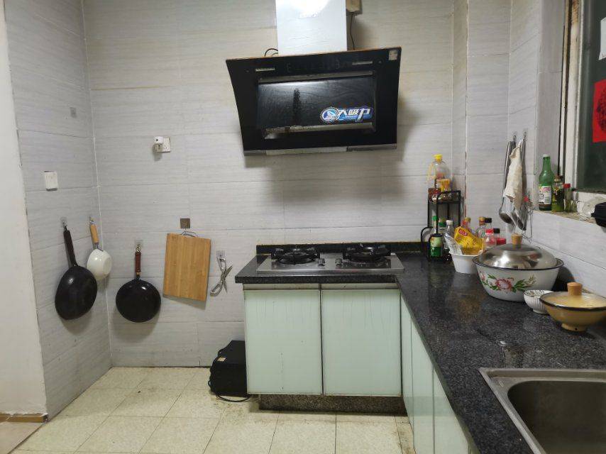 Chengdu-Shuangliu-Cozy Home,Clean&Comfy,No Gender Limit,Hustle & Bustle