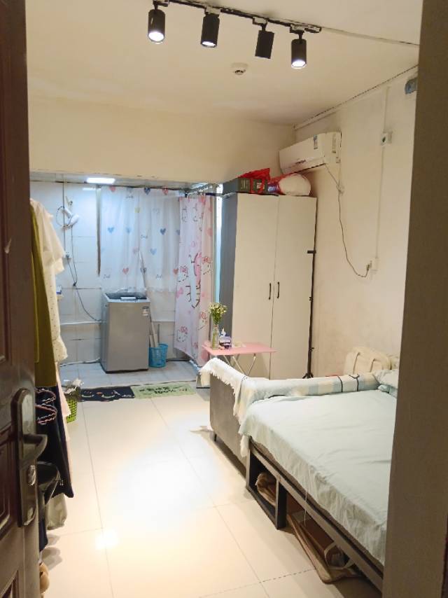 Shenzhen-Futian-Cozy Home,Clean&Comfy,No Gender Limit,Pet Friendly