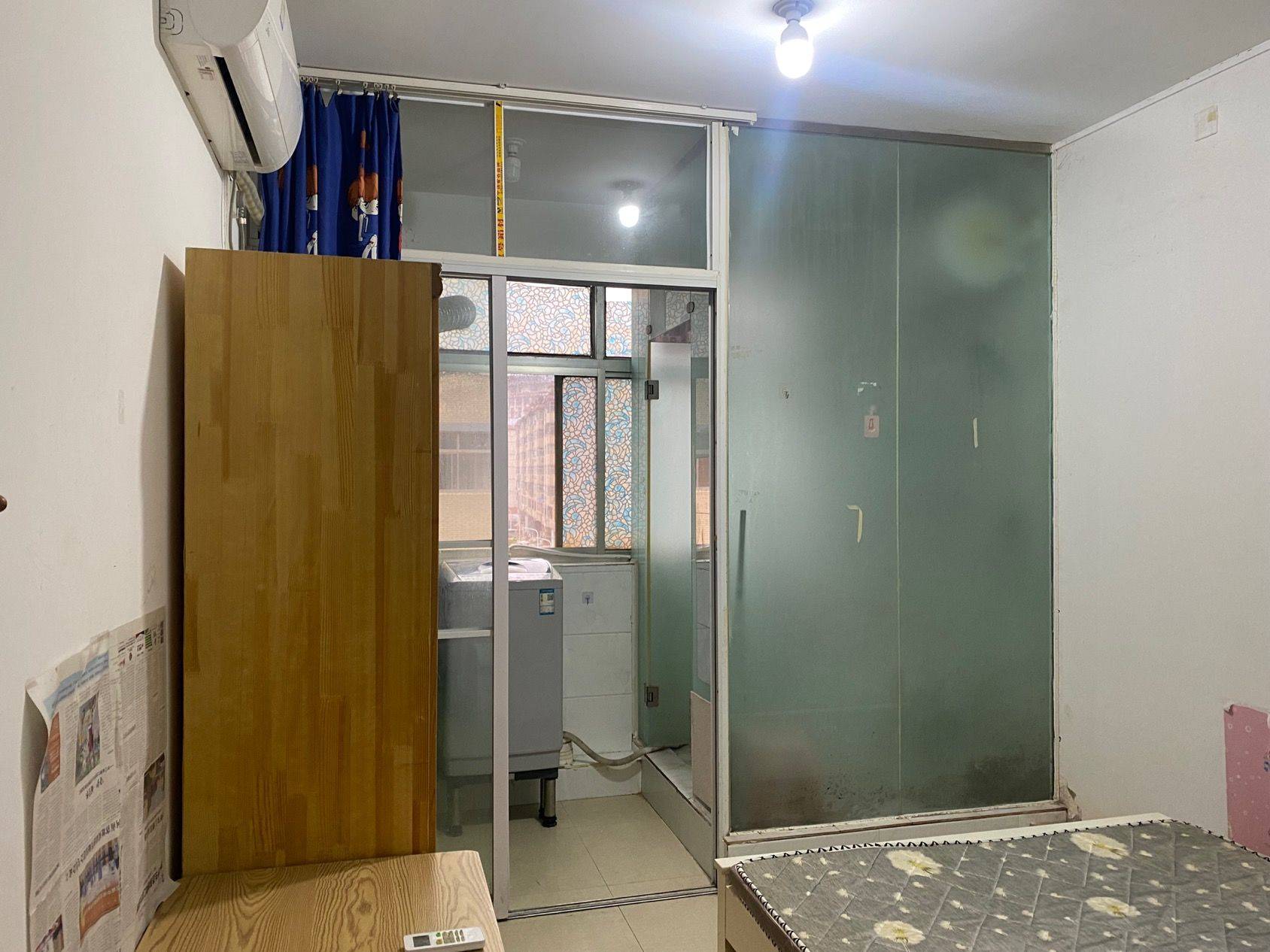 Zhengzhou-Jinshui-Cozy Home,Clean&Comfy,No Gender Limit,Hustle & Bustle,“Friends”,Chilled