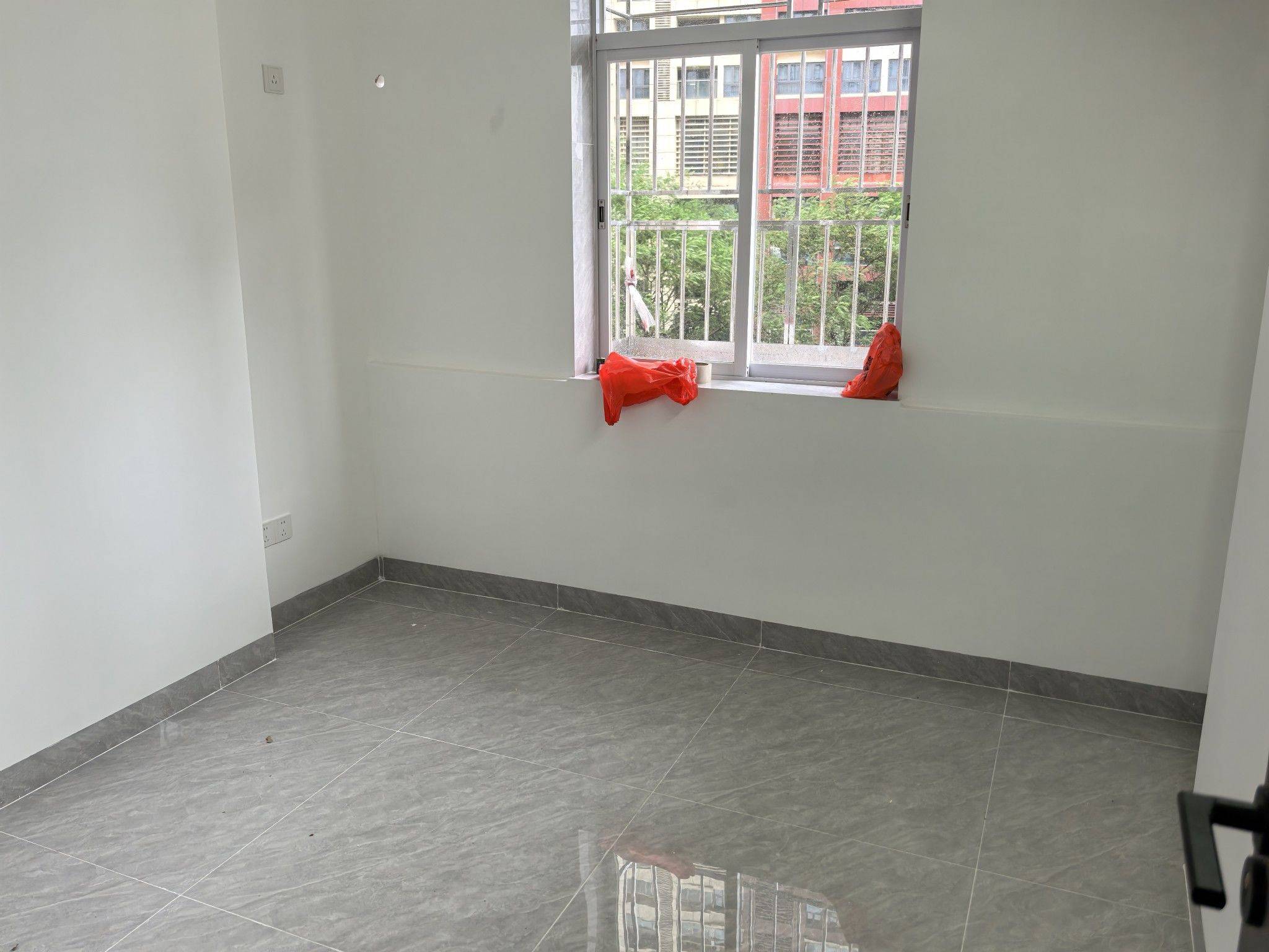 Shenzhen-Futian-Cozy Home,Clean&Comfy,No Gender Limit,Hustle & Bustle,“Friends”,Chilled,LGBTQ Friendly