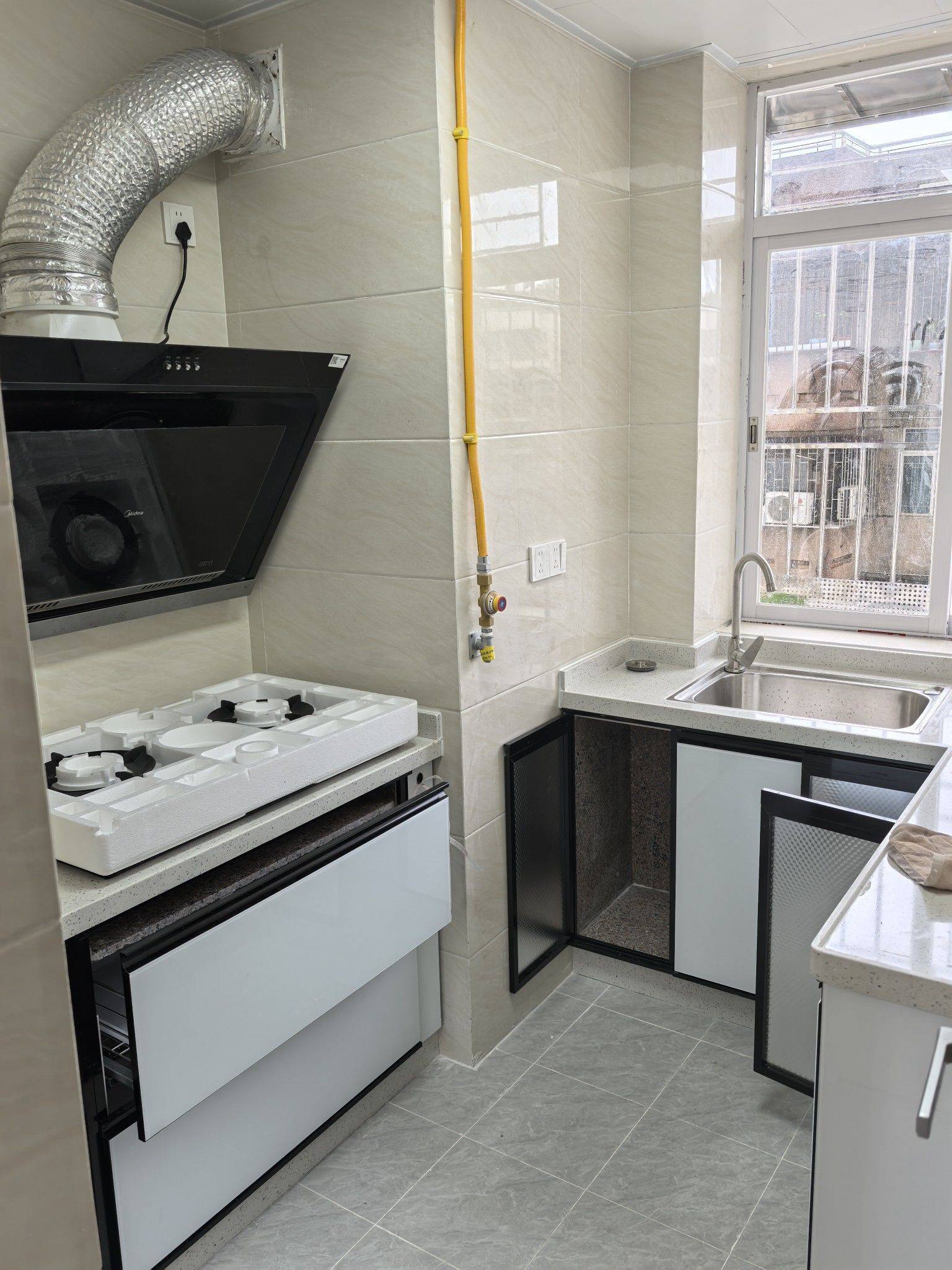 Shenzhen-Futian-Cozy Home,Clean&Comfy,No Gender Limit,Hustle & Bustle,“Friends”,Chilled,LGBTQ Friendly