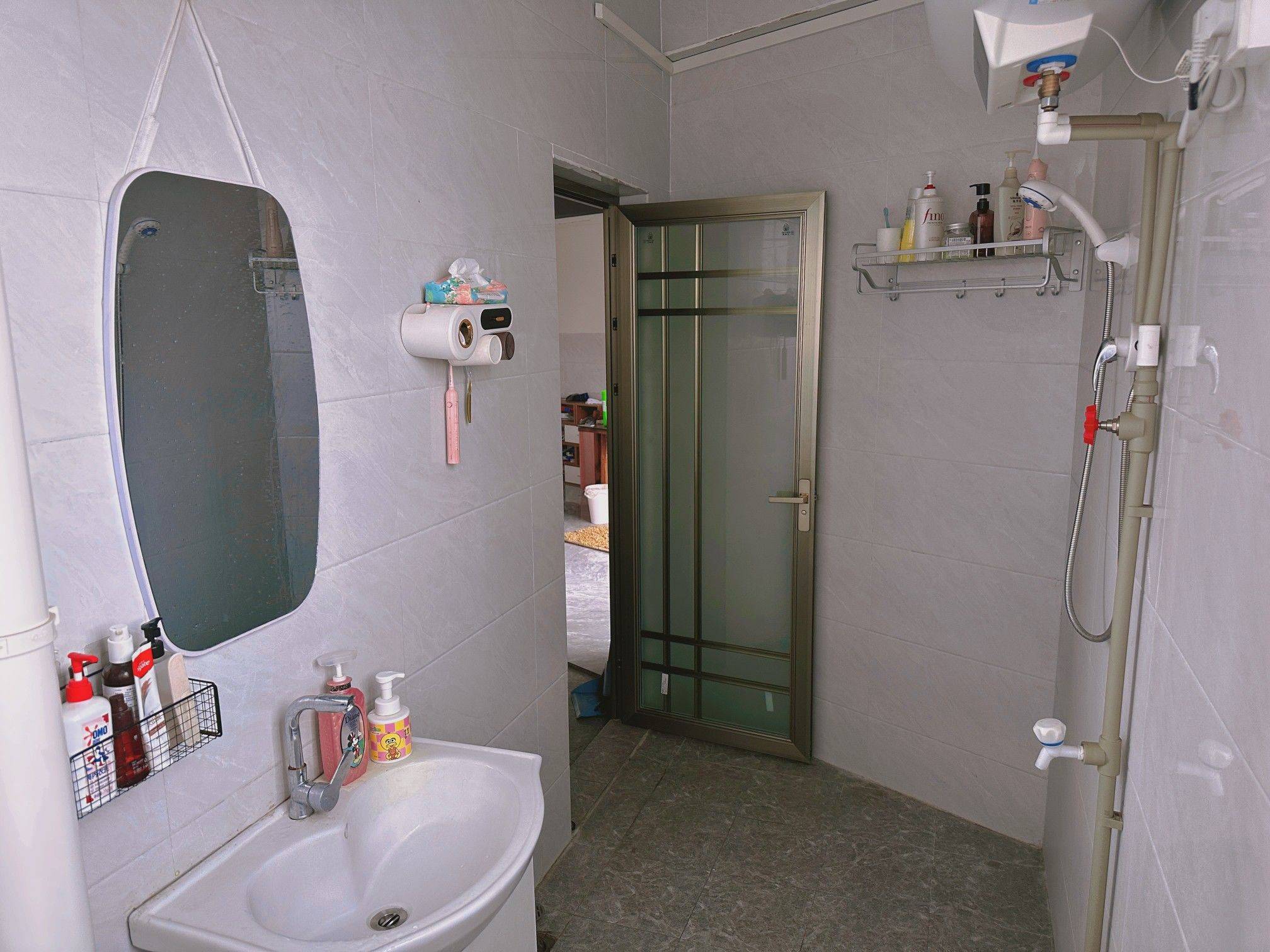 Guangzhou-Baiyun-Cozy Home,Clean&Comfy,No Gender Limit,Hustle & Bustle,“Friends”,Chilled,LGBTQ Friendly,Pet Friendly