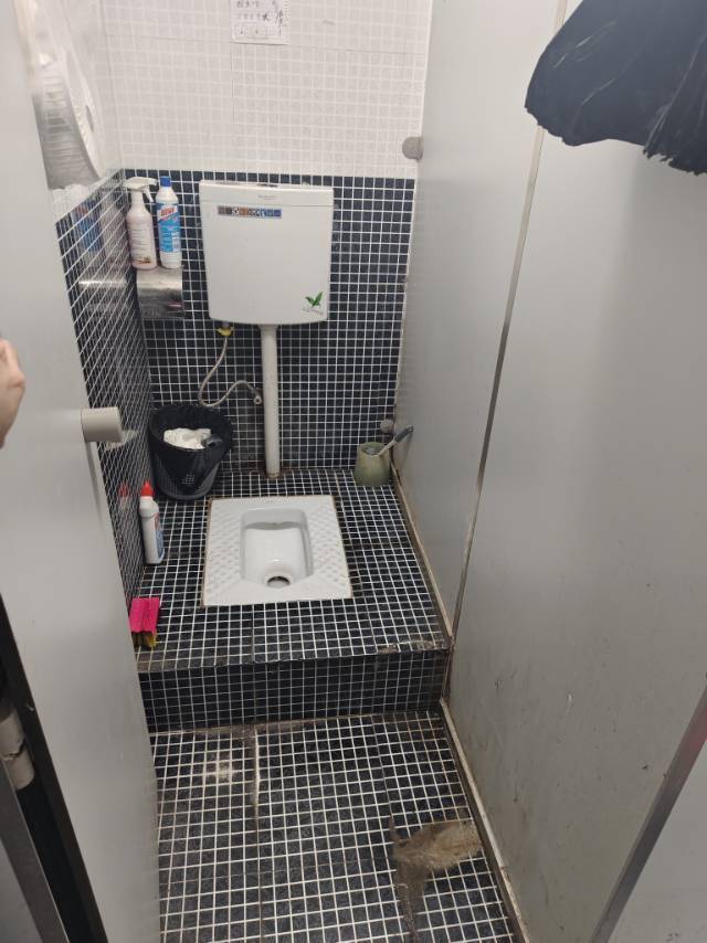 Shenzhen-Longhua-Cozy Home,Clean&Comfy,No Gender Limit,Hustle & Bustle,“Friends”,Chilled,LGBTQ Friendly,Pet Friendly