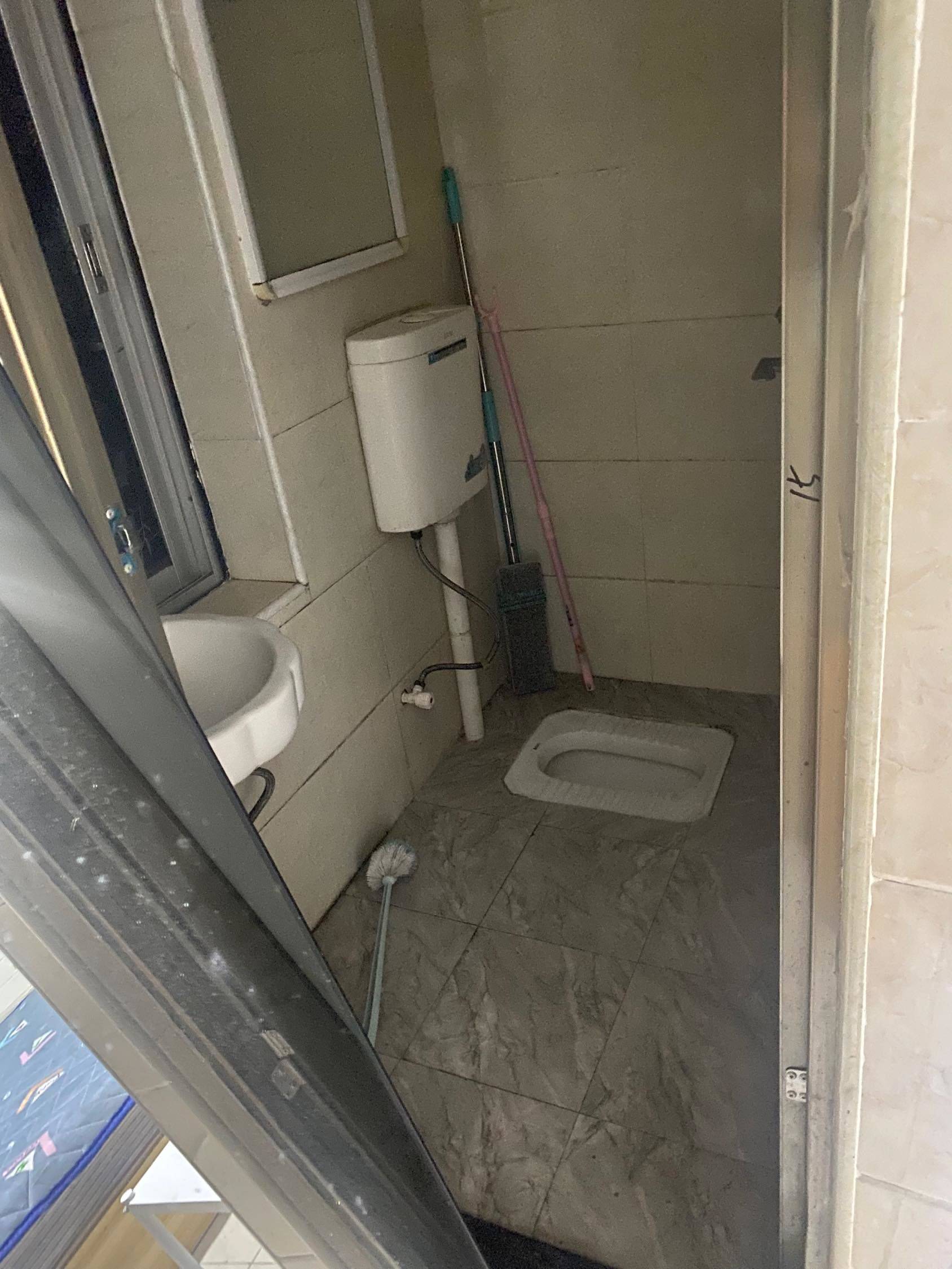 Shenzhen-BaoAn-50RMB/Night,Clean&Comfy,No Gender Limit