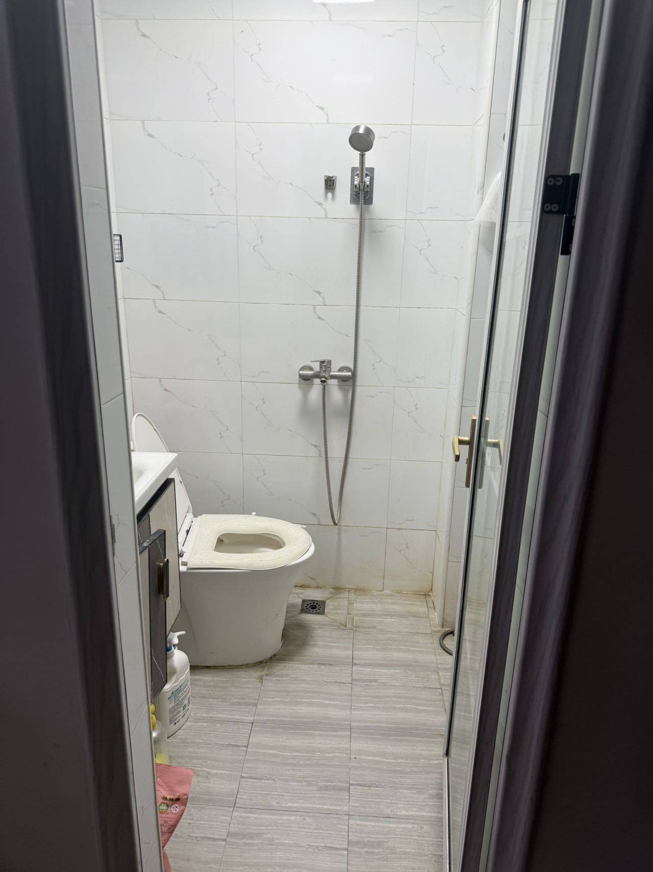 Guangzhou-Panyu-“Friends”