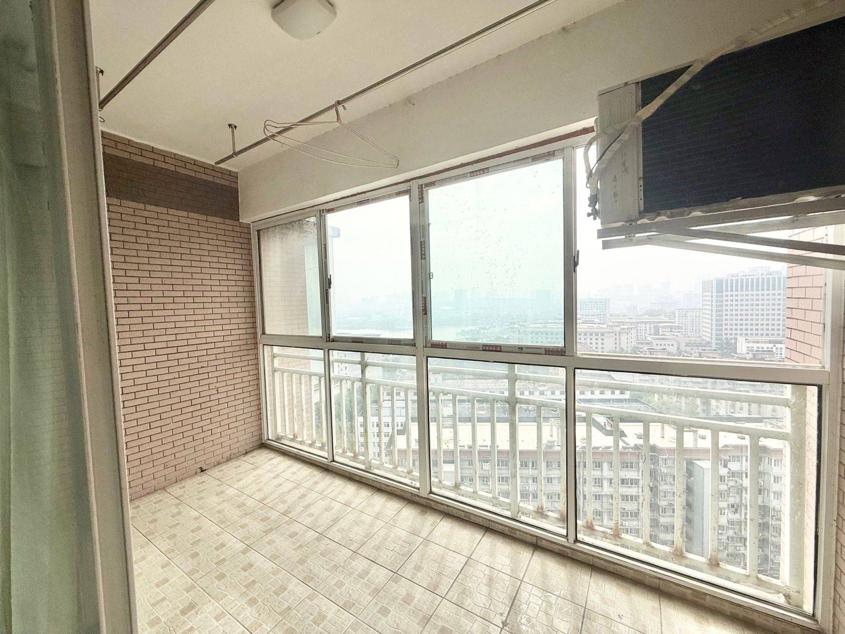 武汉-武昌-溫馨小窩,乾淨治愈,不限性別,市井煙火氣,老友記,慢時光,LGBTQ友好,寵物友好