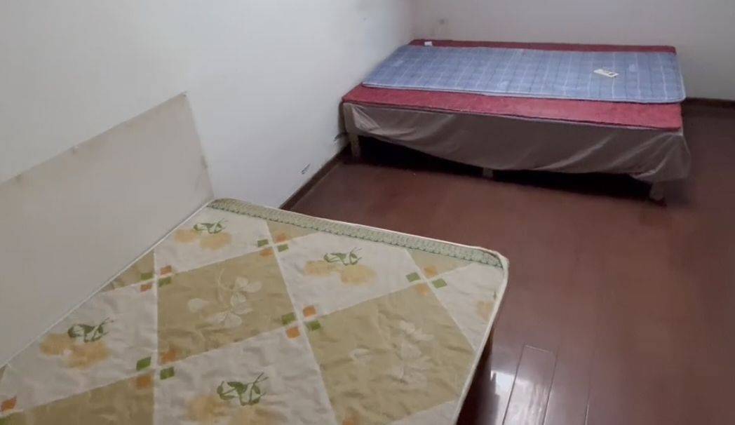 Nanjing-Qixia-Hustle & Bustle