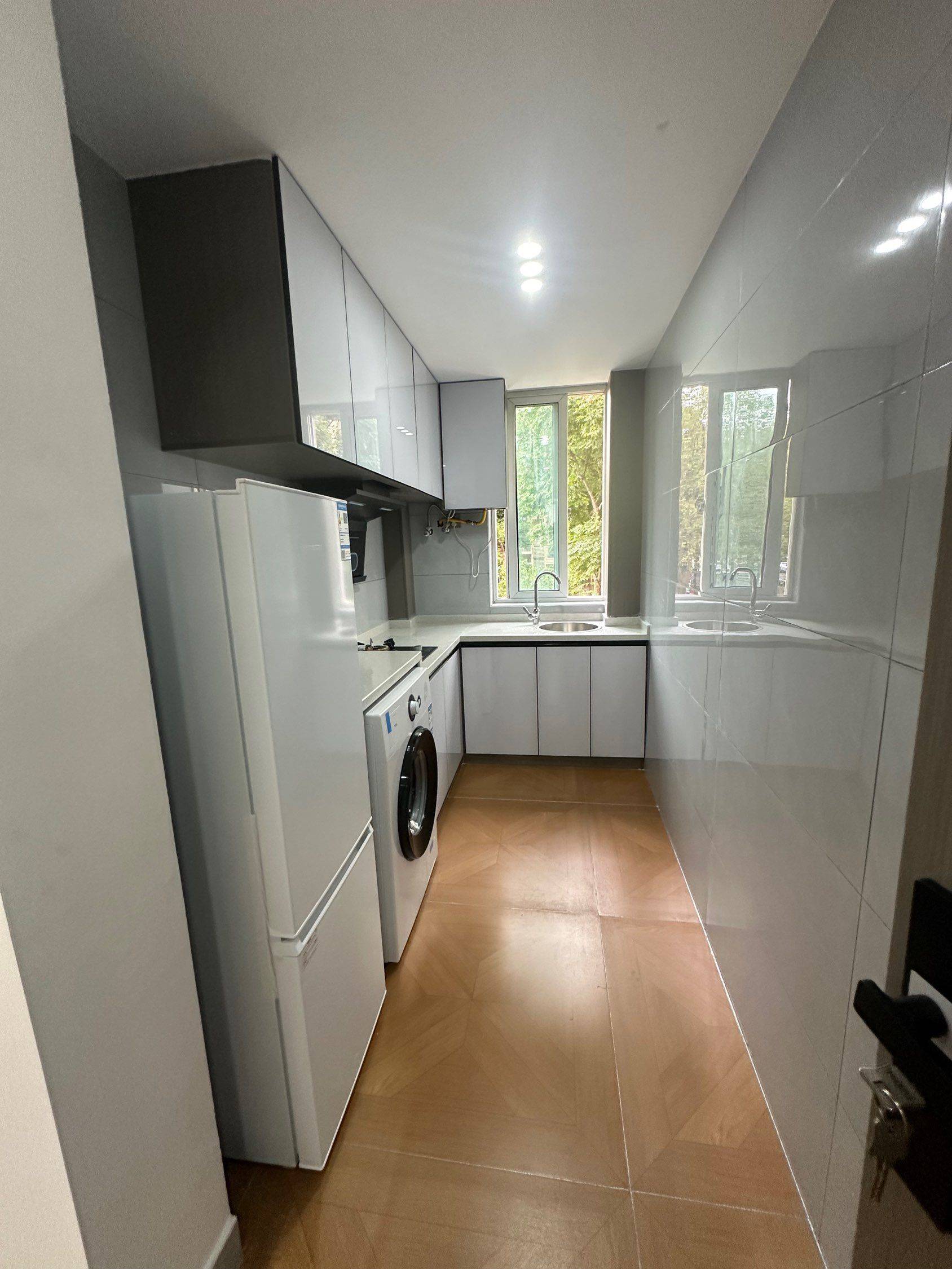 Shanghai-Pudong-Cozy Home,Clean&Comfy,No Gender Limit