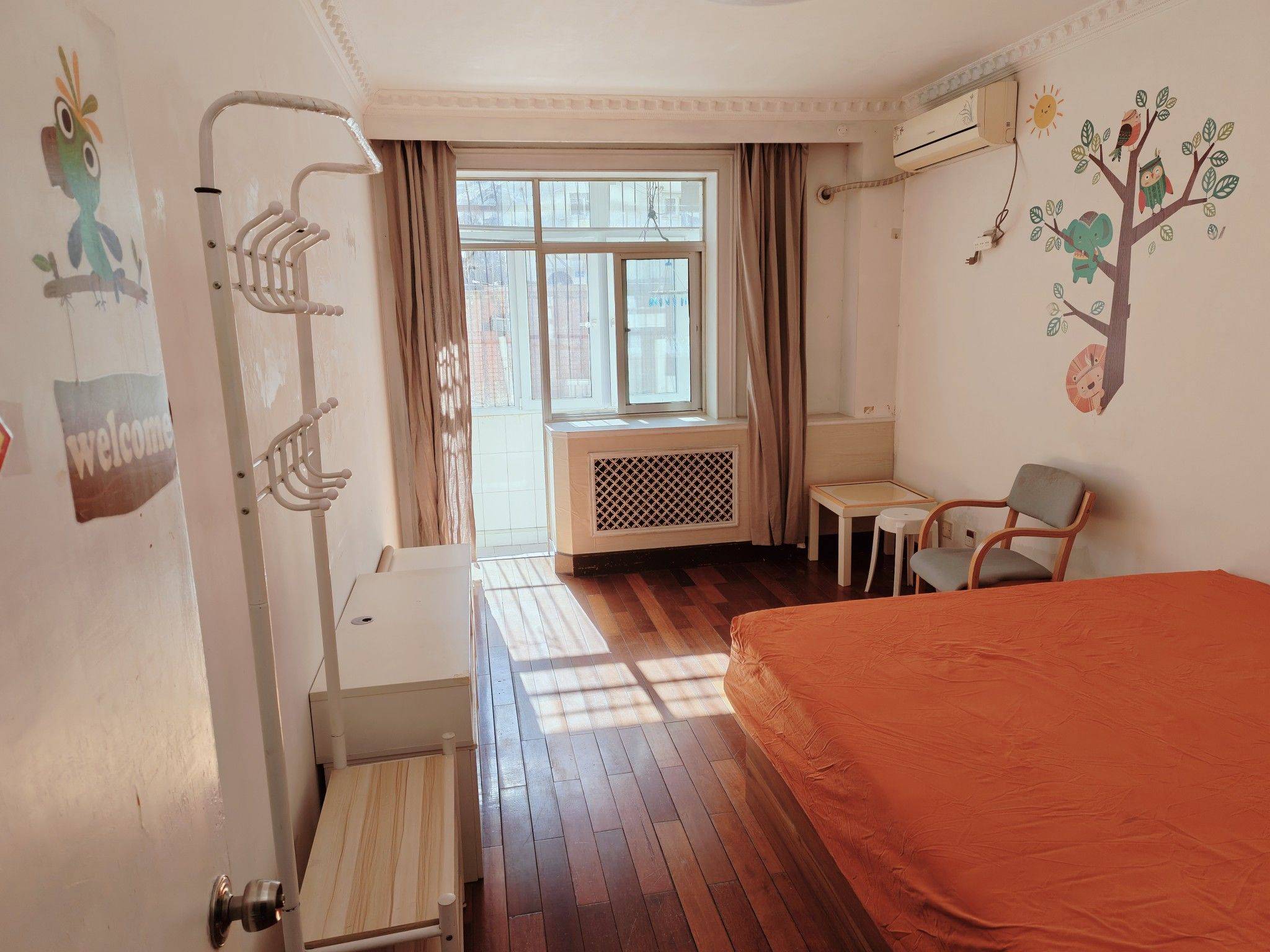 Beijing-Haidian-2 bedrooms,6 month,Long term,Sublet