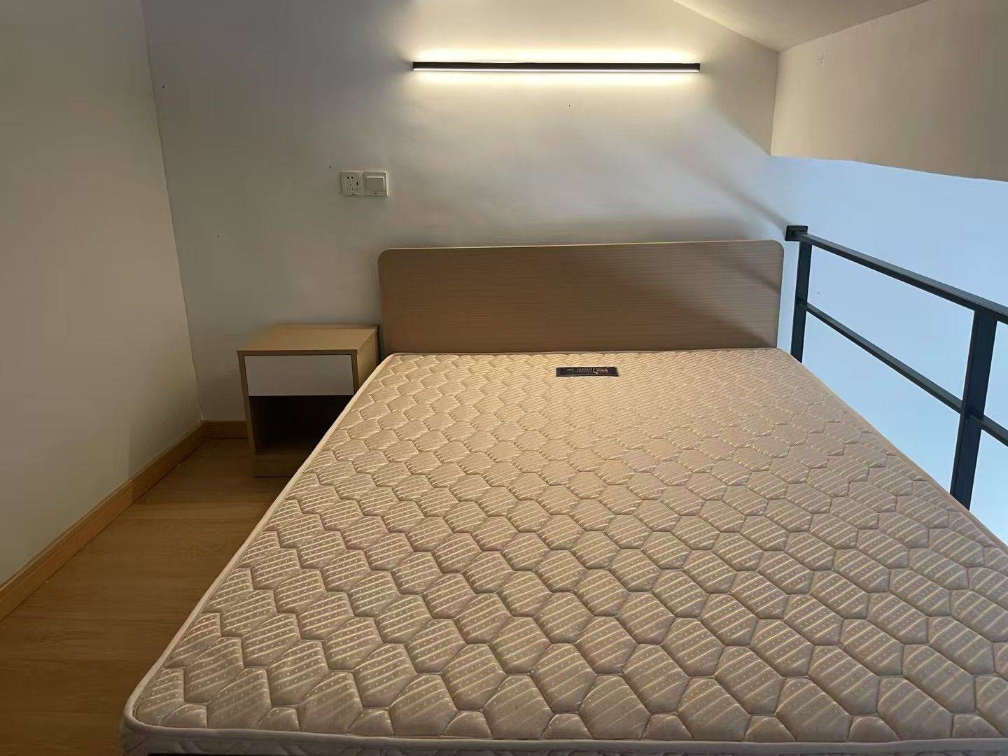 Hangzhou-Gongshu-Cozy Home,Clean&Comfy,No Gender Limit,Hustle & Bustle,“Friends”,Chilled,LGBTQ Friendly,Pet Friendly