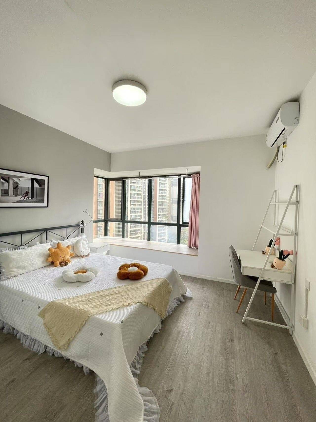 Wuhan-Wuchang-Cozy Home,Clean&Comfy,No Gender Limit,Hustle & Bustle,“Friends”,Chilled,LGBTQ Friendly,Pet Friendly