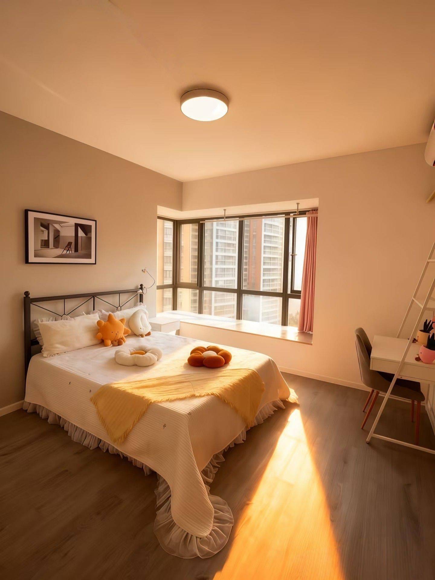 Wuhan-Wuchang-Cozy Home,Clean&Comfy,No Gender Limit,Hustle & Bustle,“Friends”,Chilled,LGBTQ Friendly,Pet Friendly