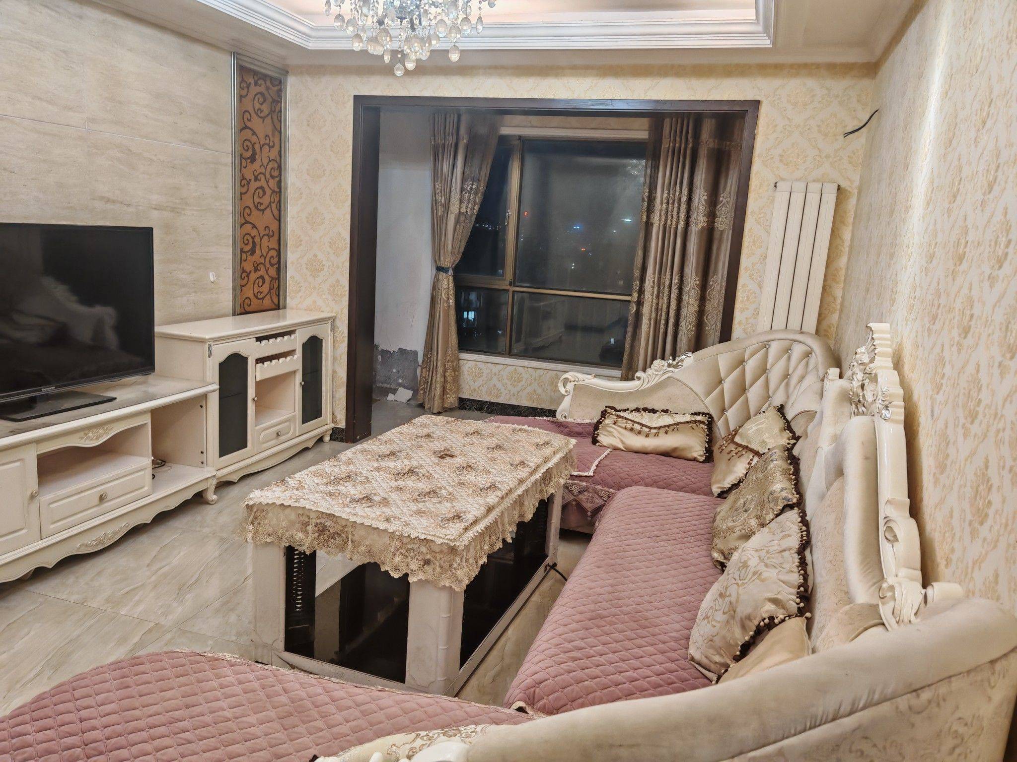 汤姆爱吃甜甜圈整租房源1