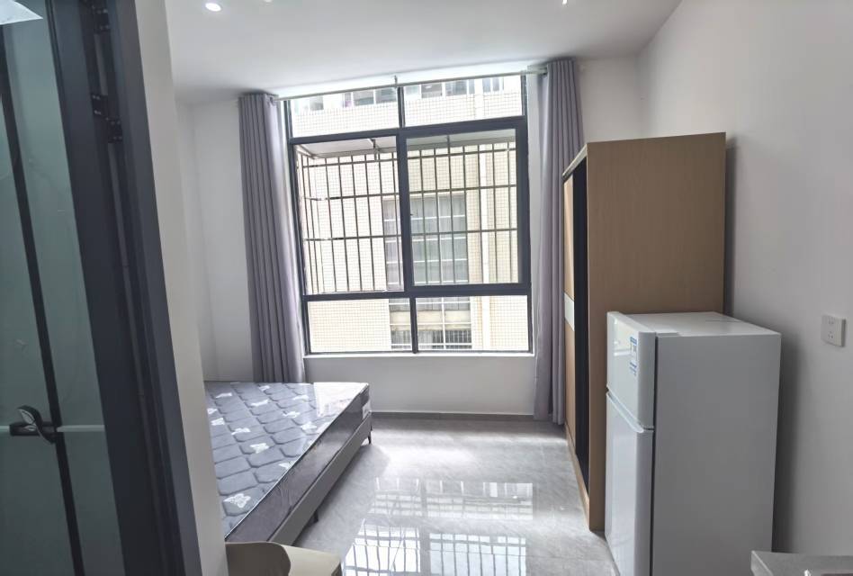 Kunming-Wuhua-99RMB/Night,Cozy Home,Clean&Comfy,No Gender Limit,Hustle & Bustle,“Friends”,Chilled,LGBTQ Friendly,Pet Friendly