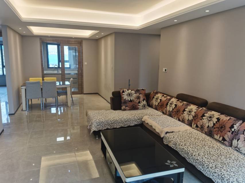 Shirley整租房源2