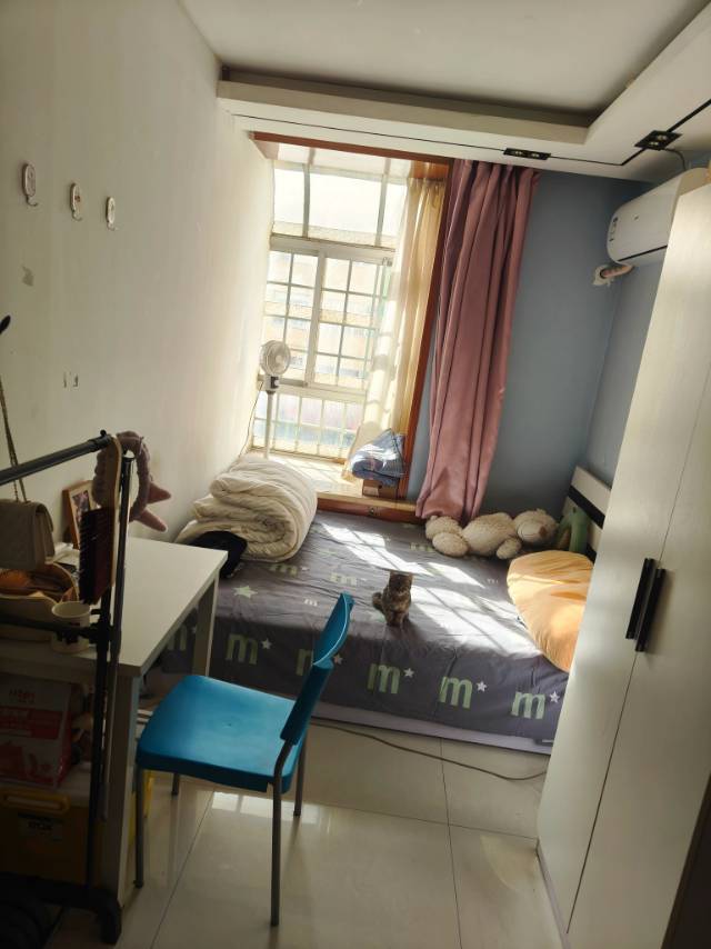 拂晓晨雪整租房源3