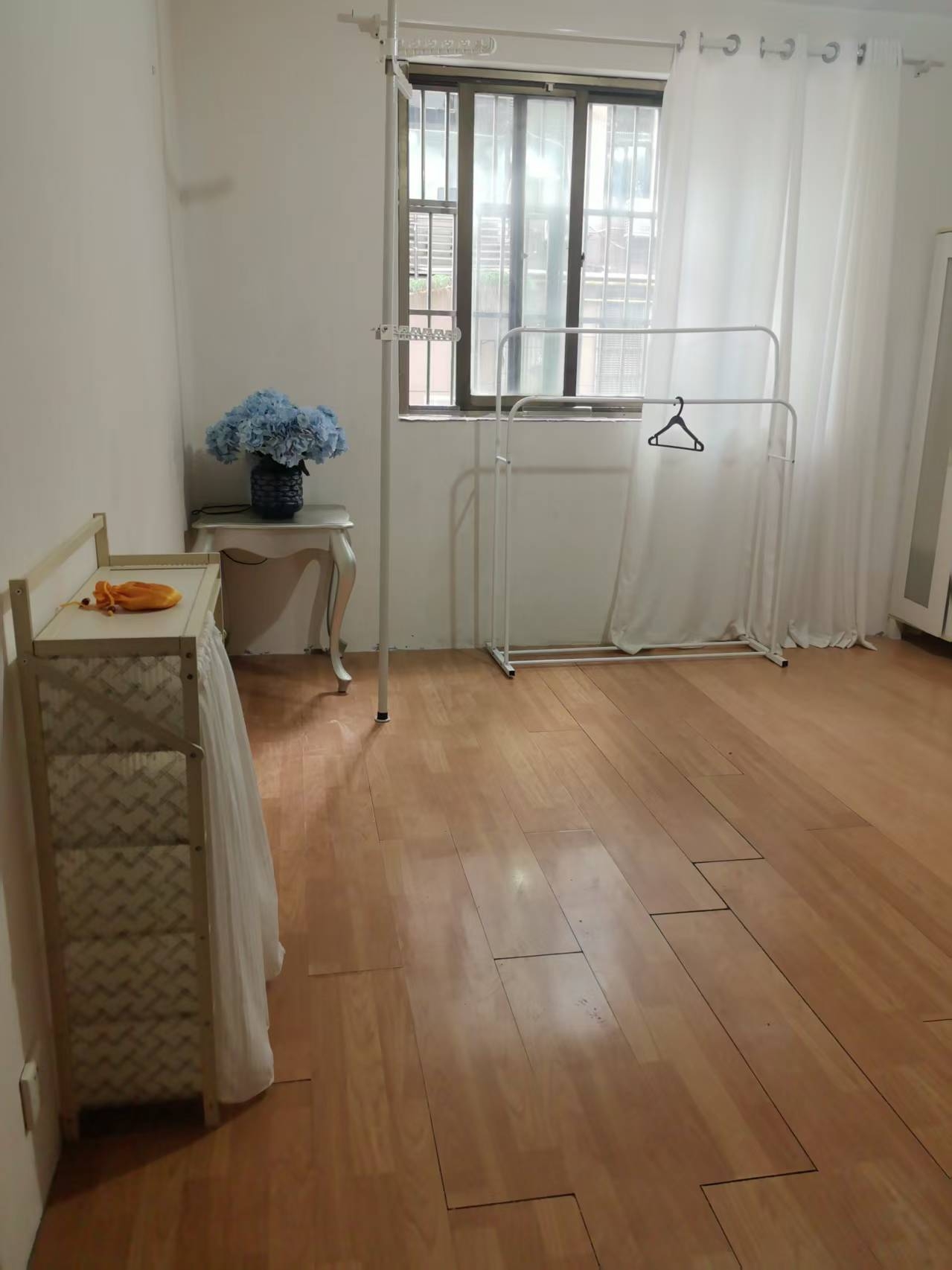 快乐小神仙纵浪大化中整租房源2