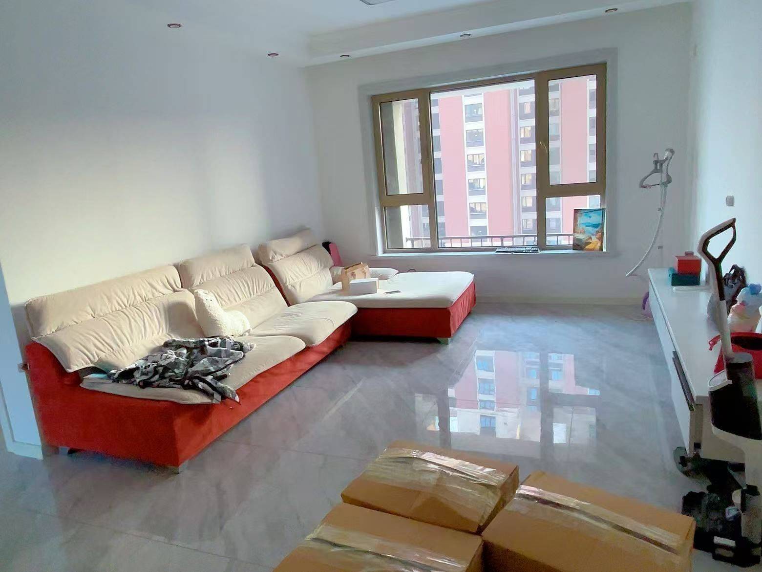 松北 融创观澜壹号-37号楼