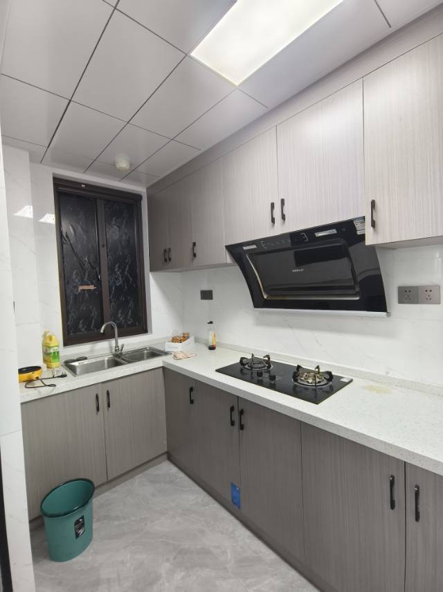 本人有房出租整租房源3