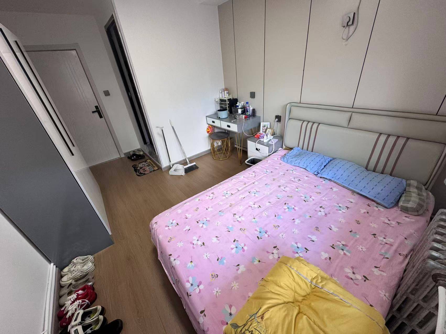 小舟亢奋过了头整租房源2