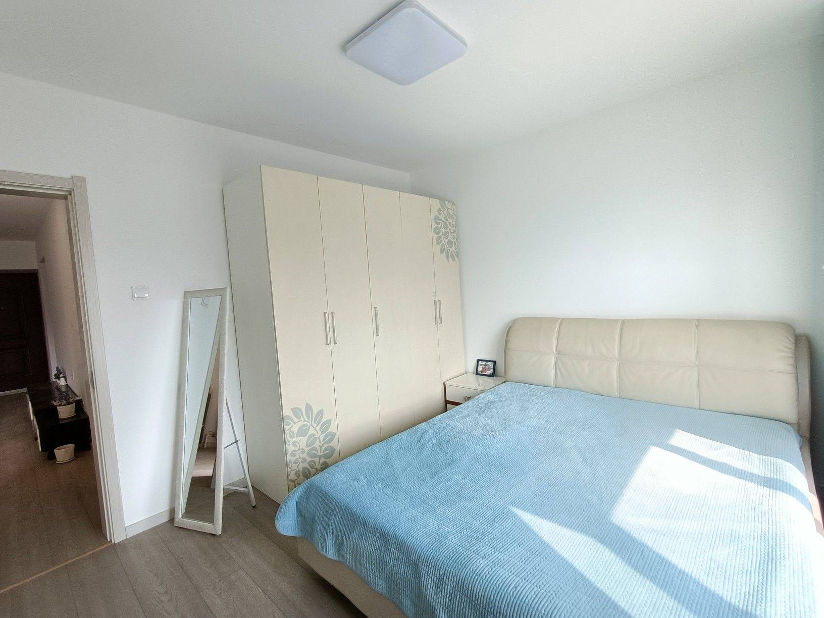 风轻云淡整租房源3