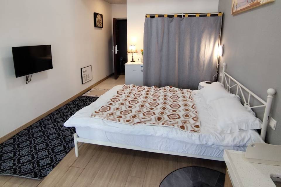 西湖区 中骏·尚城-南区