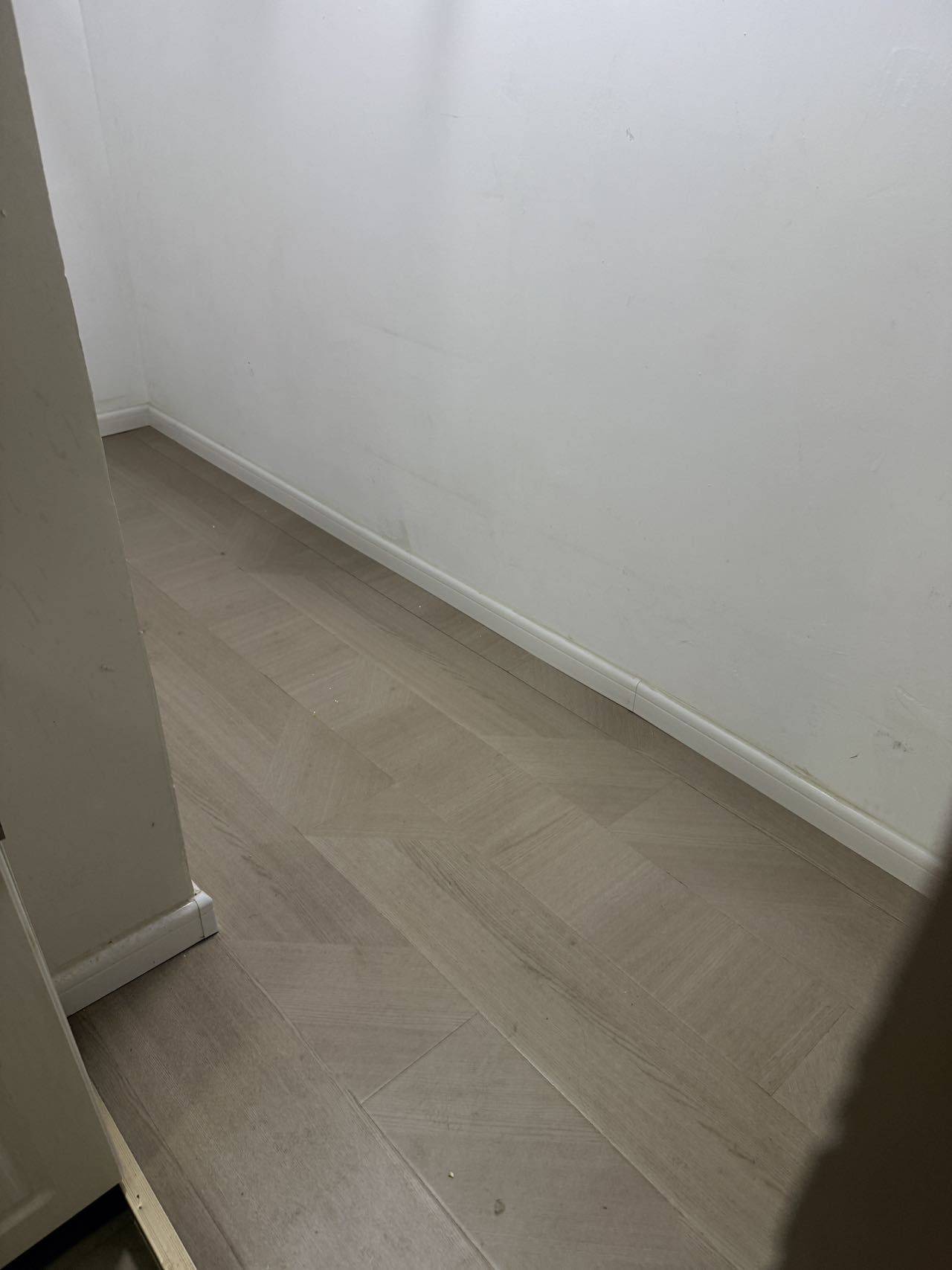 萬柏林 广兴巅峰国际-B座