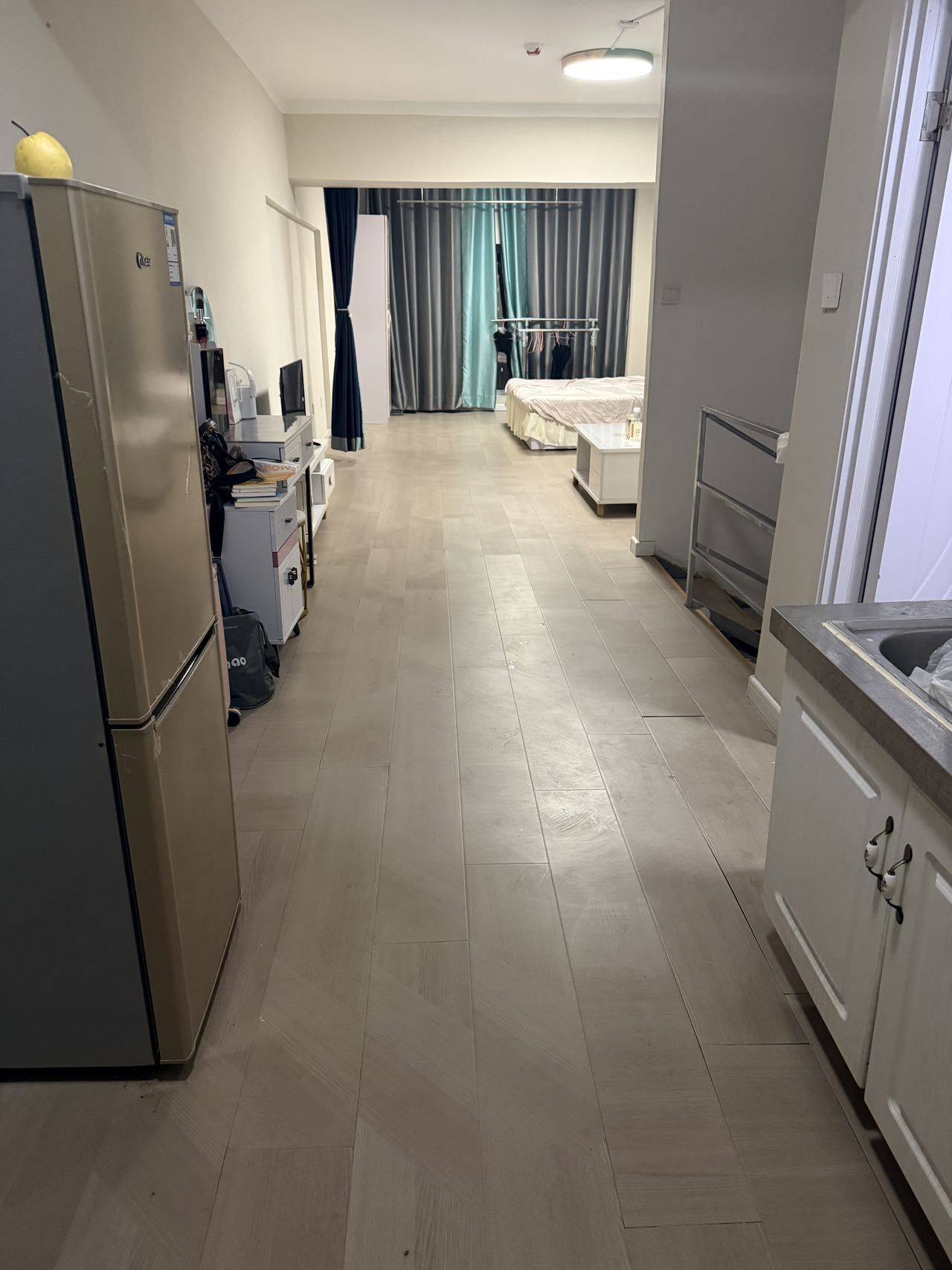 萬柏林 广兴巅峰国际-B座