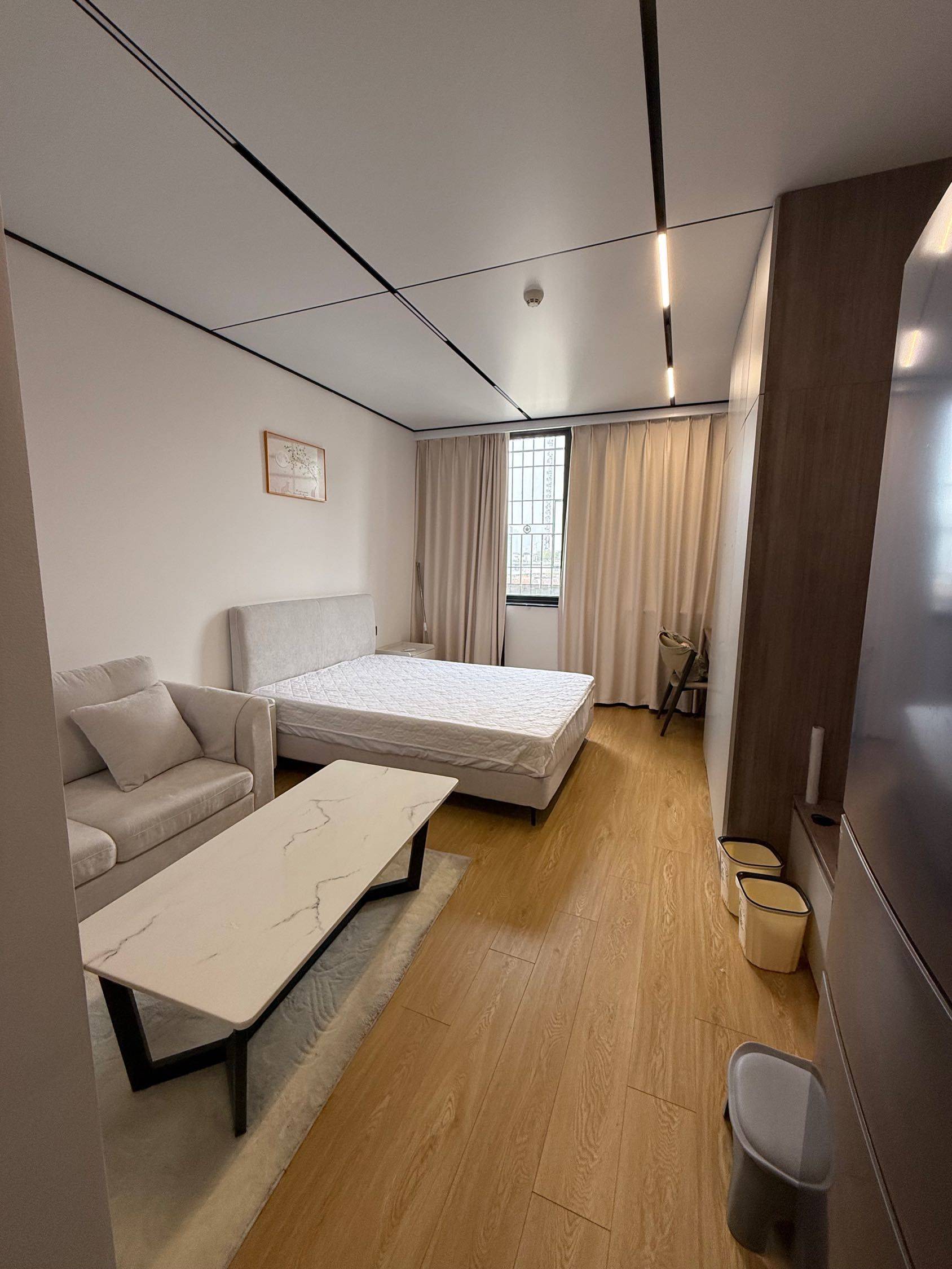 กีดกัน整租房源2