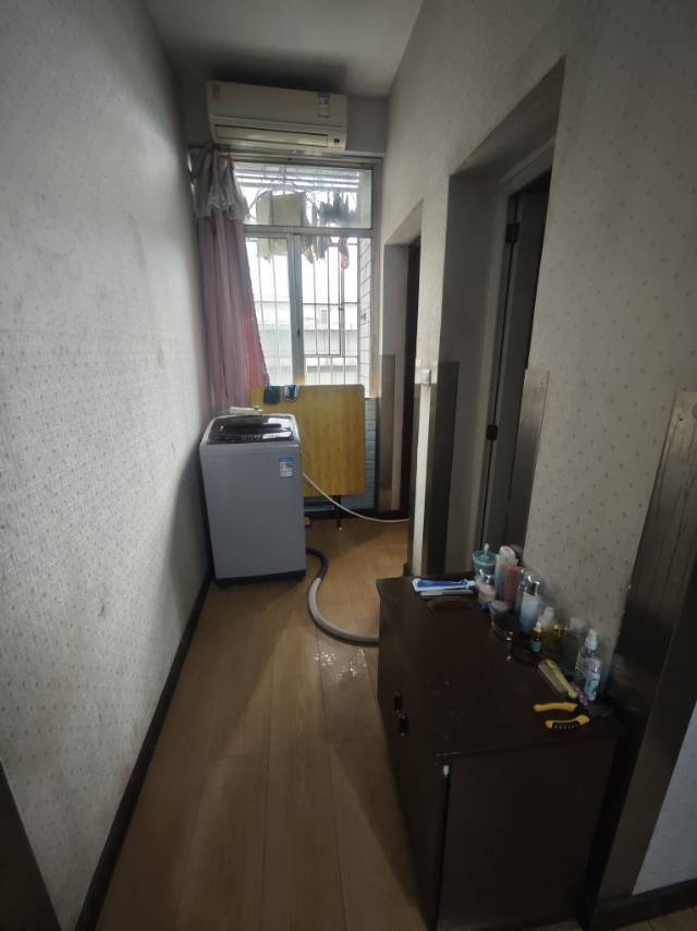 Beibei 海屋裕鑫名都-4号楼