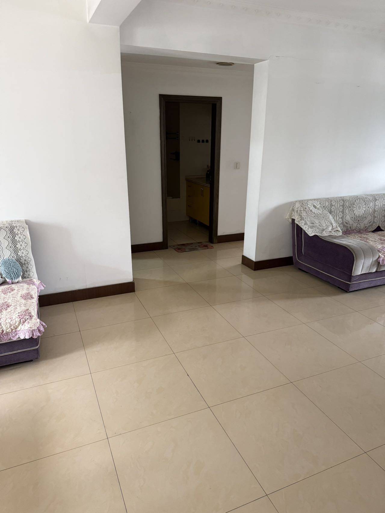 Jiangyin 天和花苑