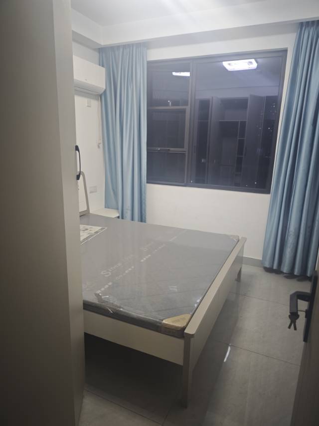 Xiaoshan 陈湘华庭