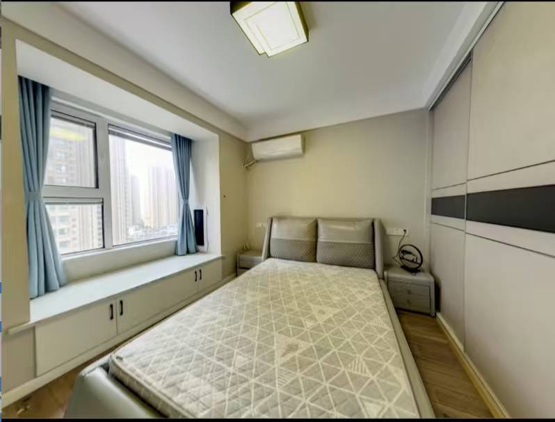 Xinwu 保利中央公园