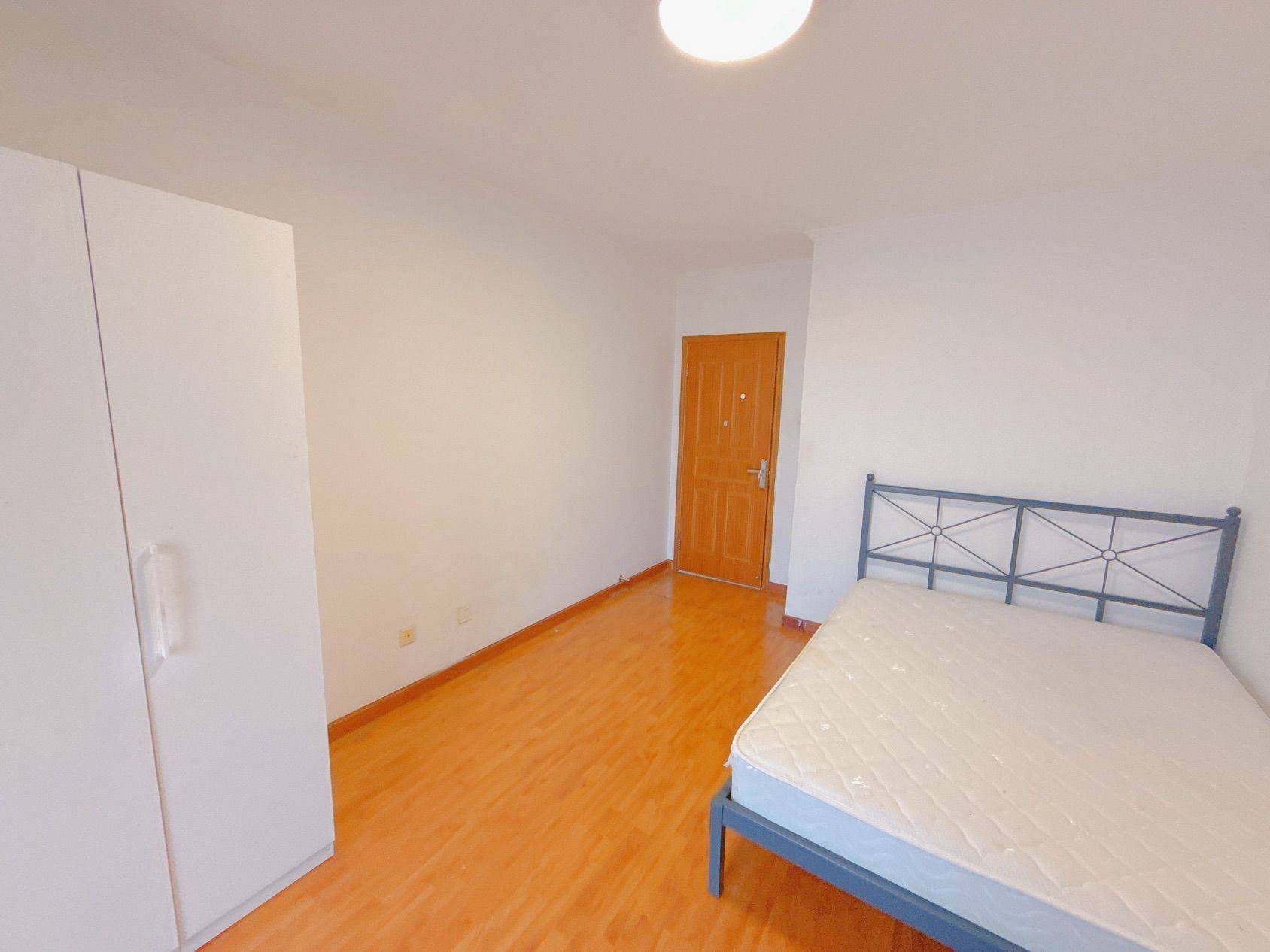 小贾同学。整租房源3